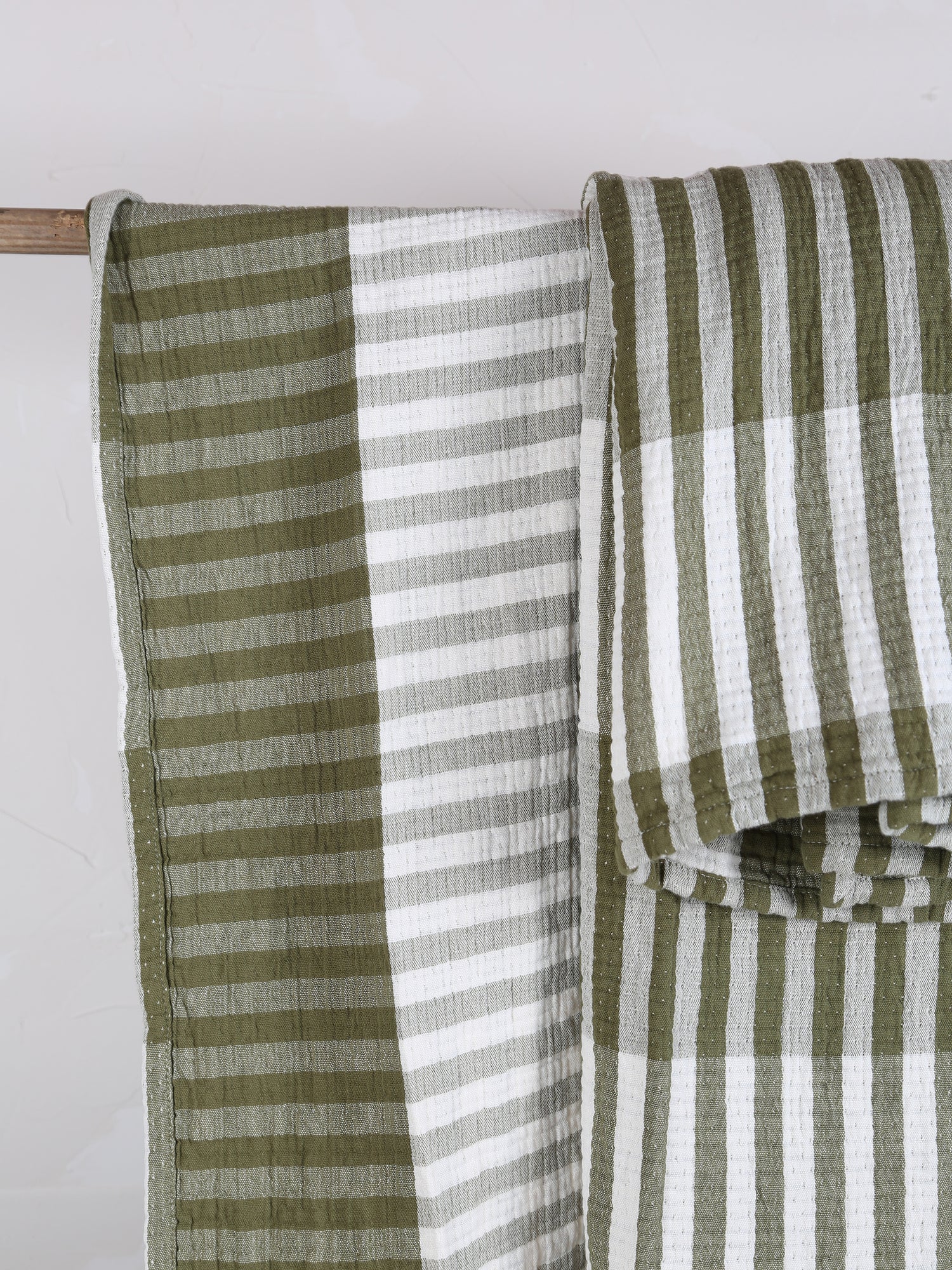 Calista Cotton Throw - Olive - 137 x 180cm