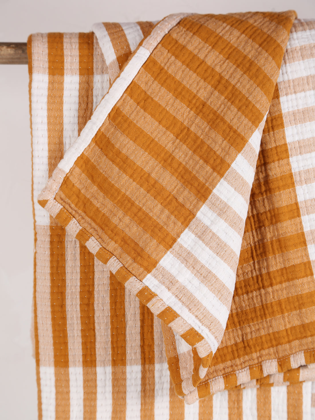 Calista Cotton Throw - Safran - 137 x 180cm