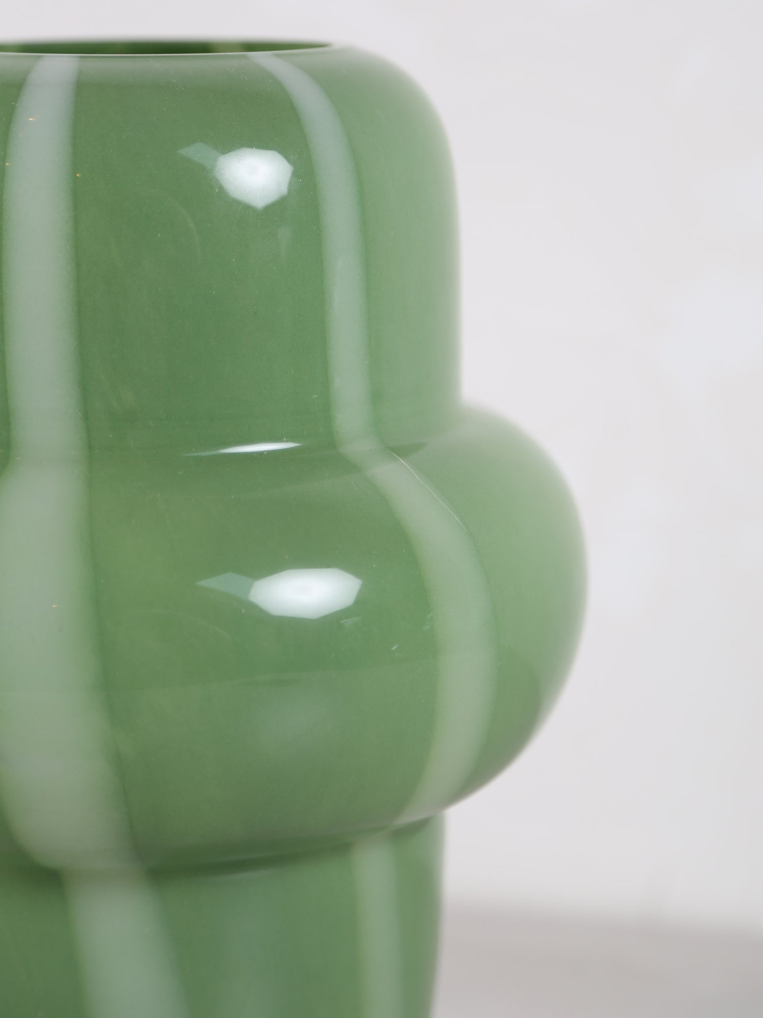 Ylien Green &amp; White Glass Vase - 2 Sizes Available