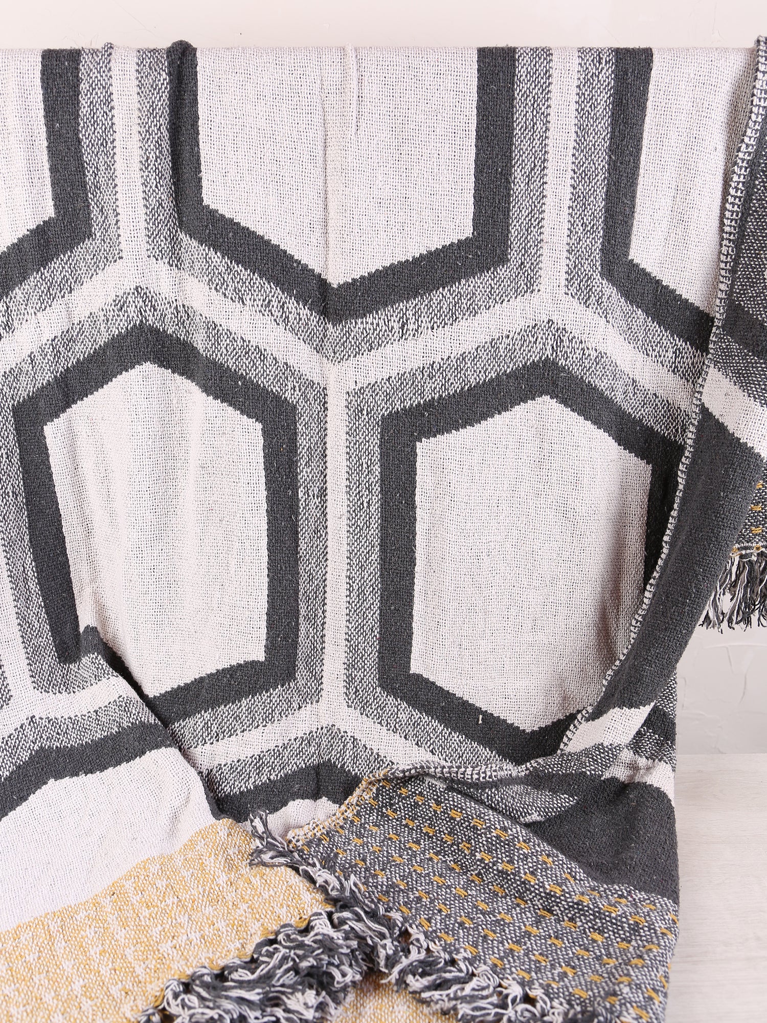 Annli throw - Recycled Cotton - Grey, Warm Yellow