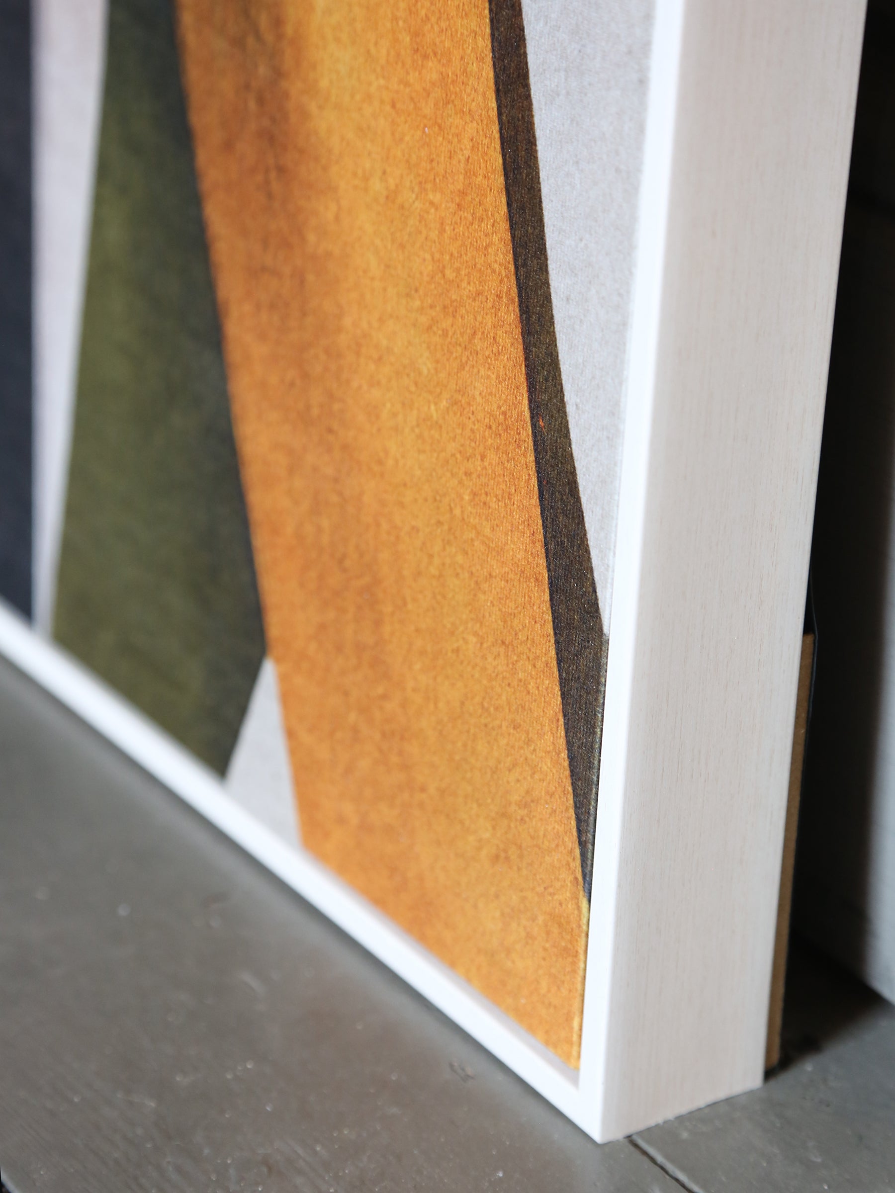 Lurae Velvet Textured Figures Canvas - Warm Tones - 120 x 80cm