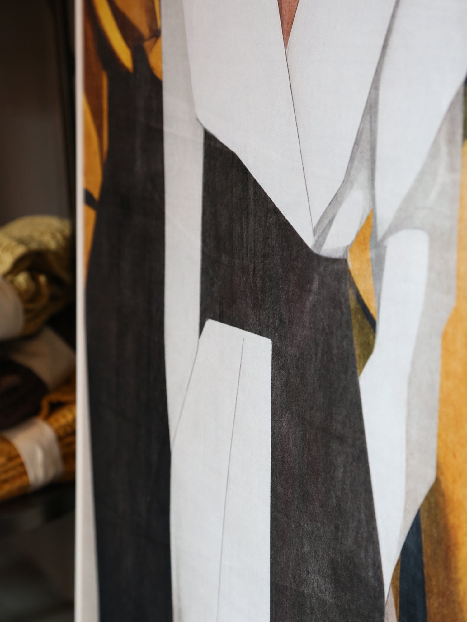 Lurae Velvet Textured Figures Canvas - Warm Tones - 120 x 80cm
