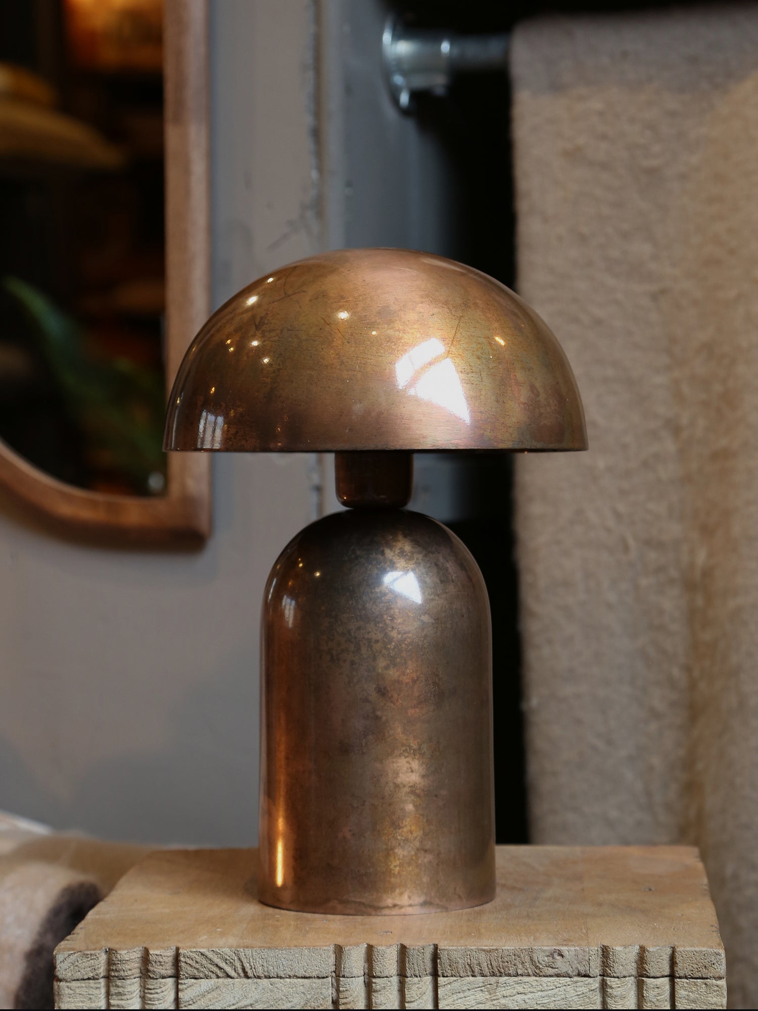 Tolima Table lamp - Copper, Bronze Coloured Metal - 23x35 cm