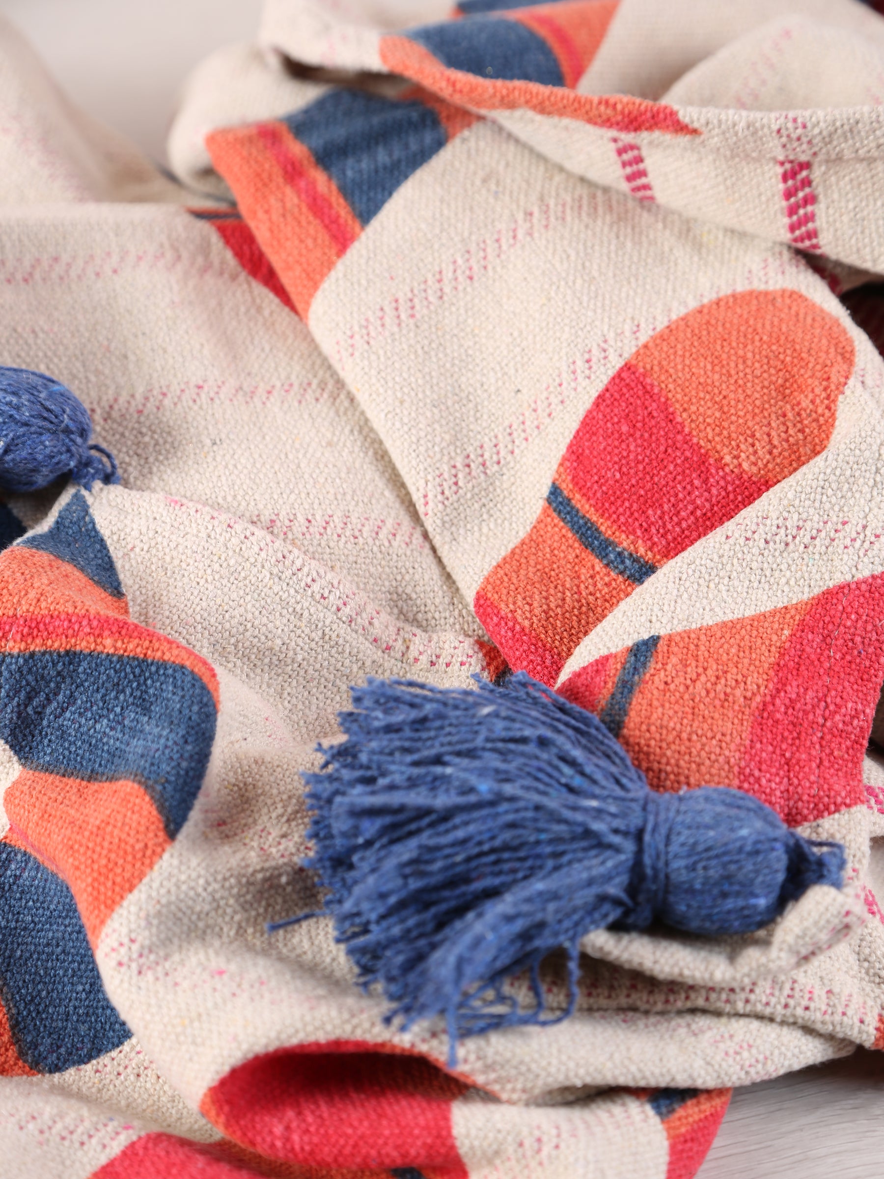 Candice Throw - Patterned - Recycled Cotton - Candy Canes