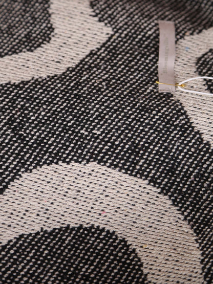 pick your own cosy throw box