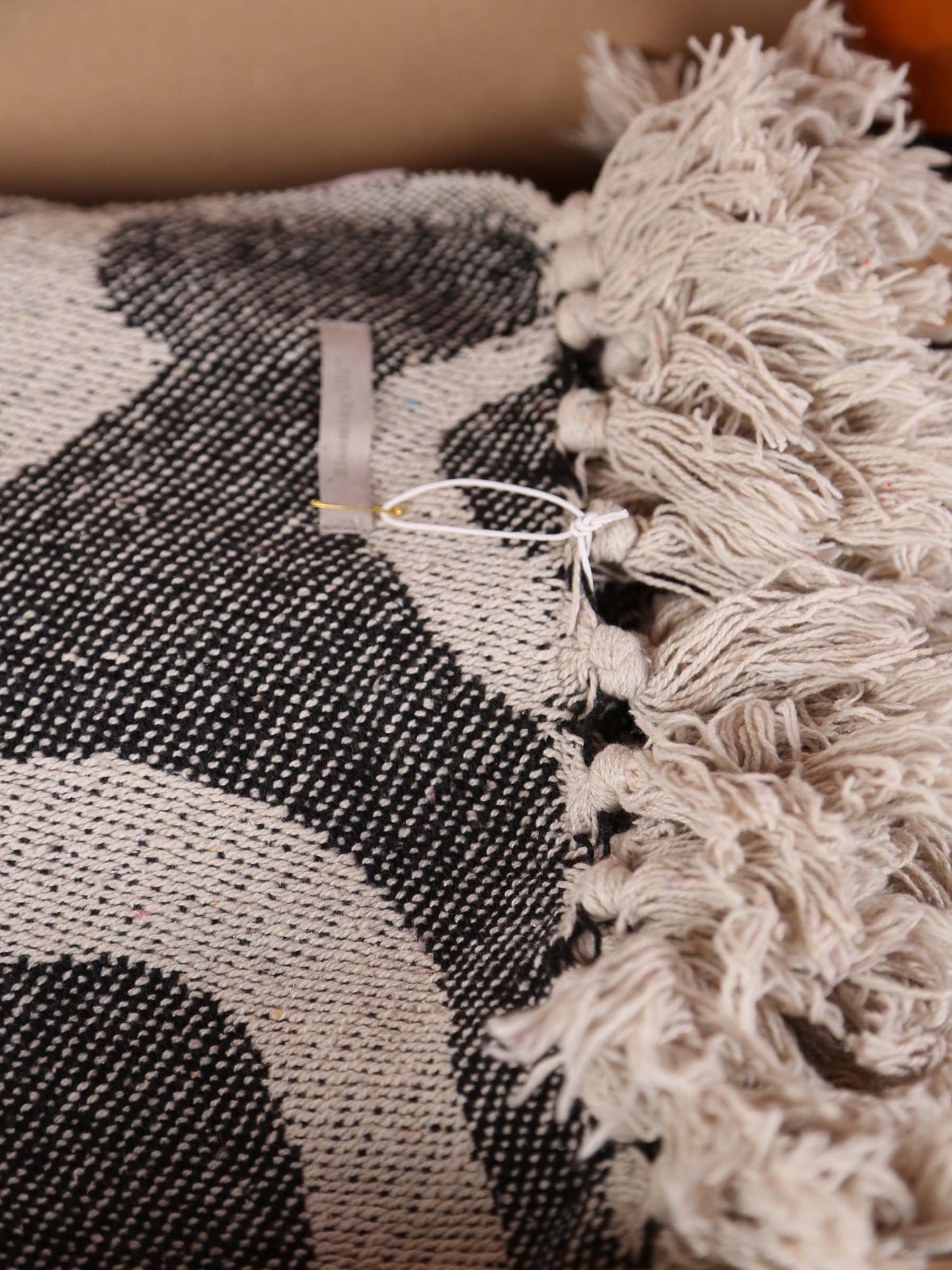 pick your own cosy throw box