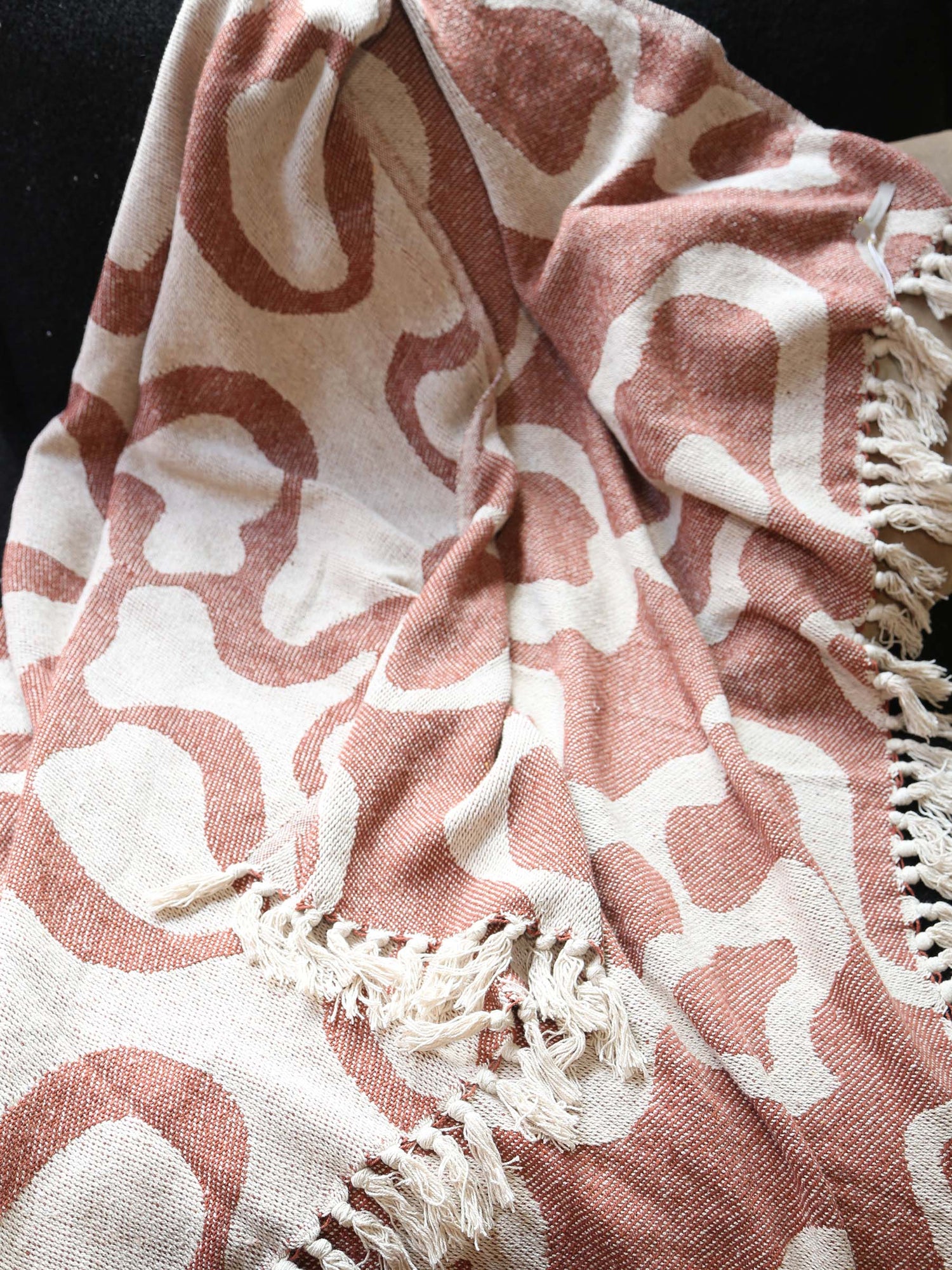 pick your own cosy throw box