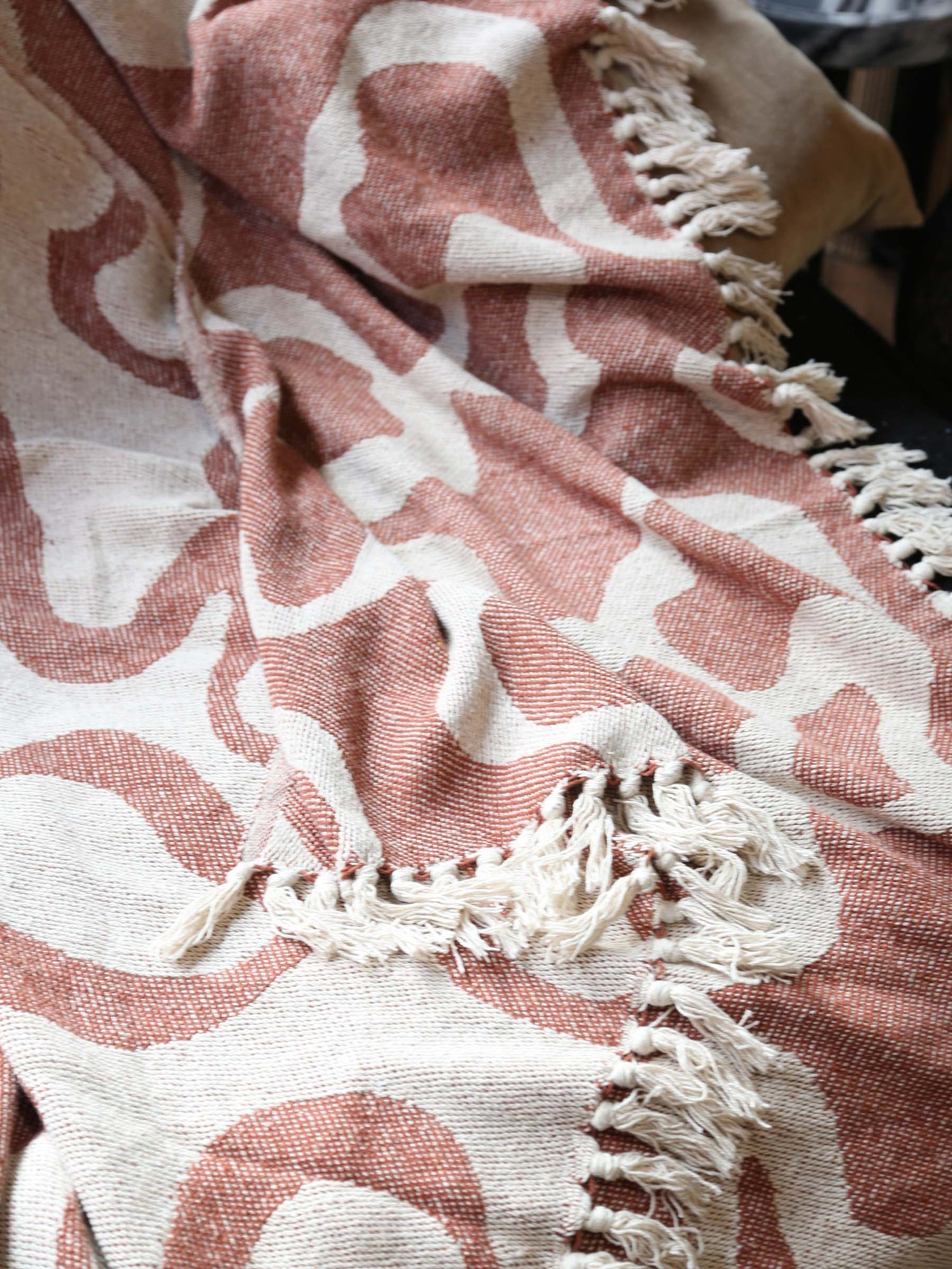 pick your own cosy throw box