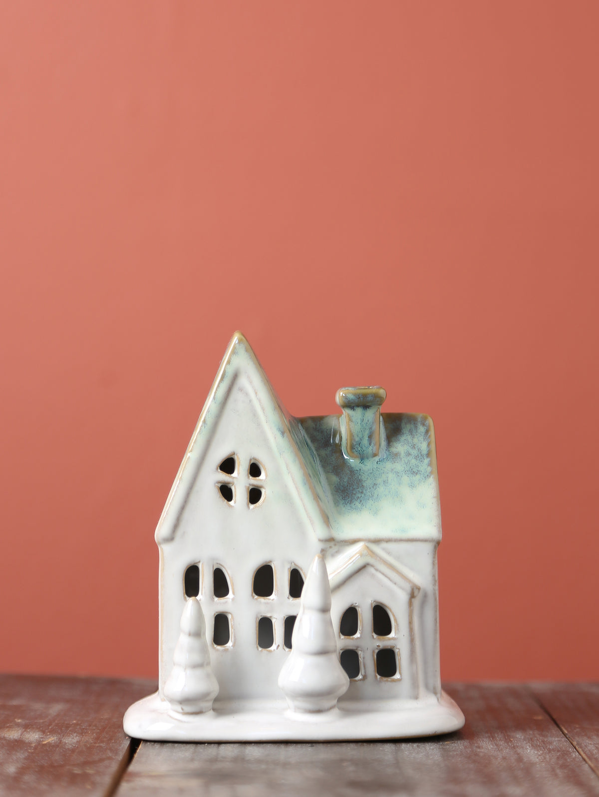 Ceramic Glowing Pine Cottage - Evergreen