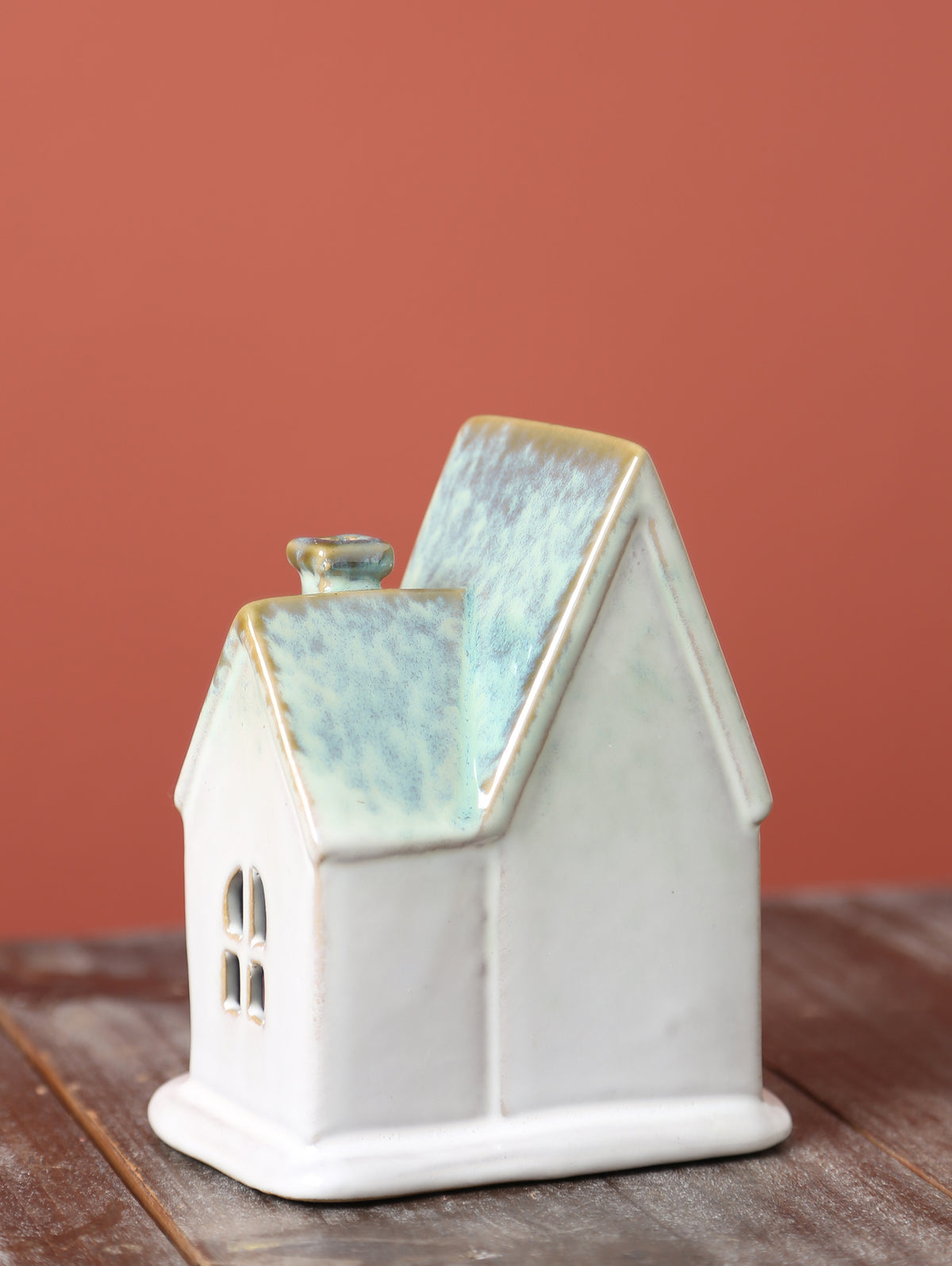 Ceramic Glowing Pine Cottage - Evergreen