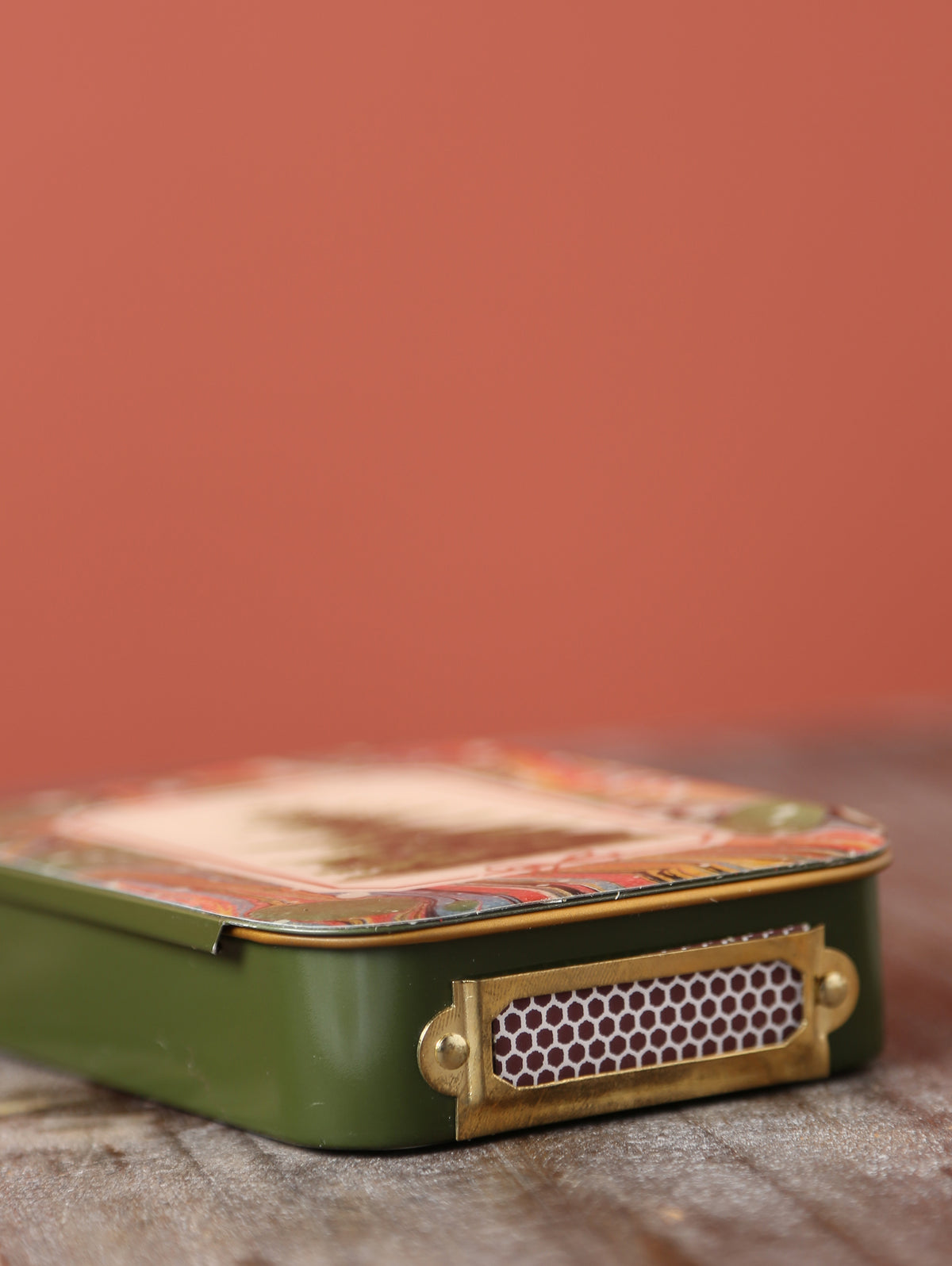 Matches in Enamel Tin  - Fir Tree