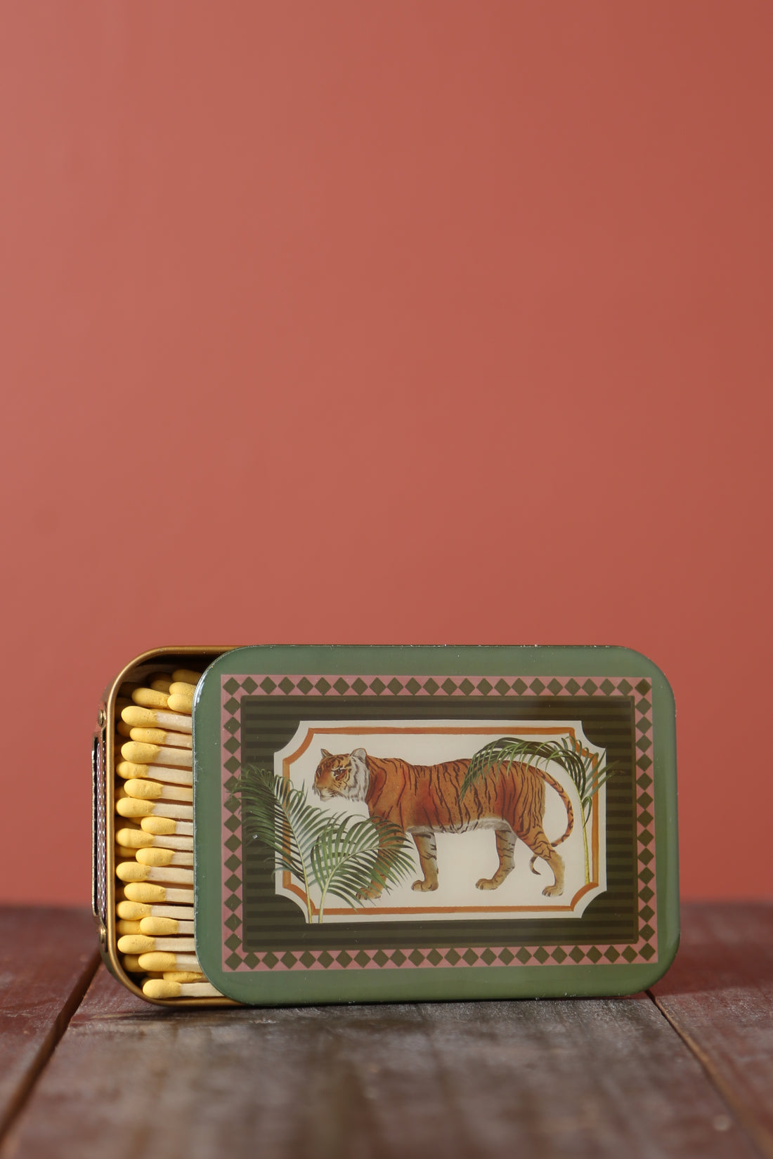 Matches in Enamel Tin  - Tiger