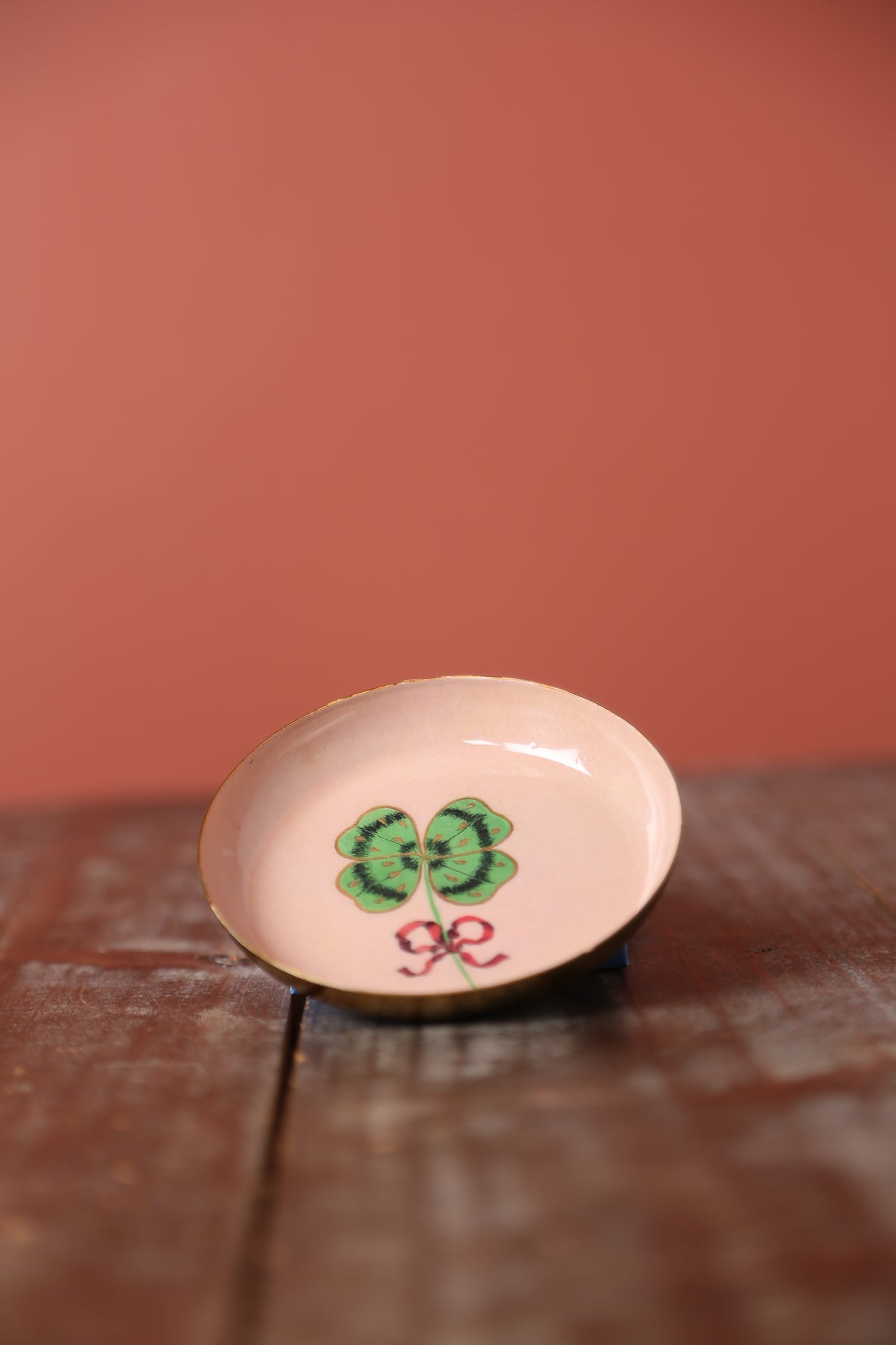 Round Enamel Tray - Clover