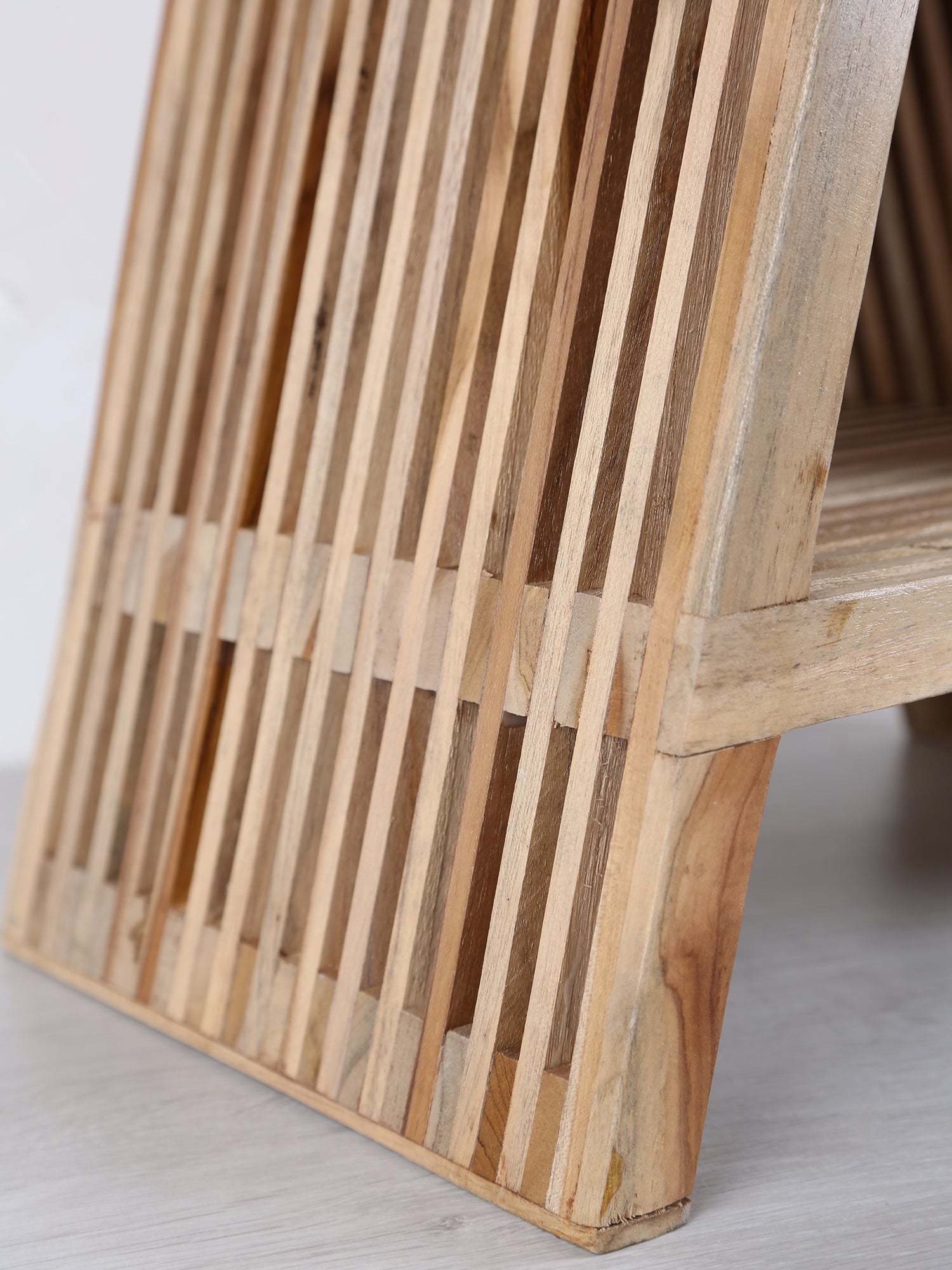 Djia Interlocking Teakwood Stool