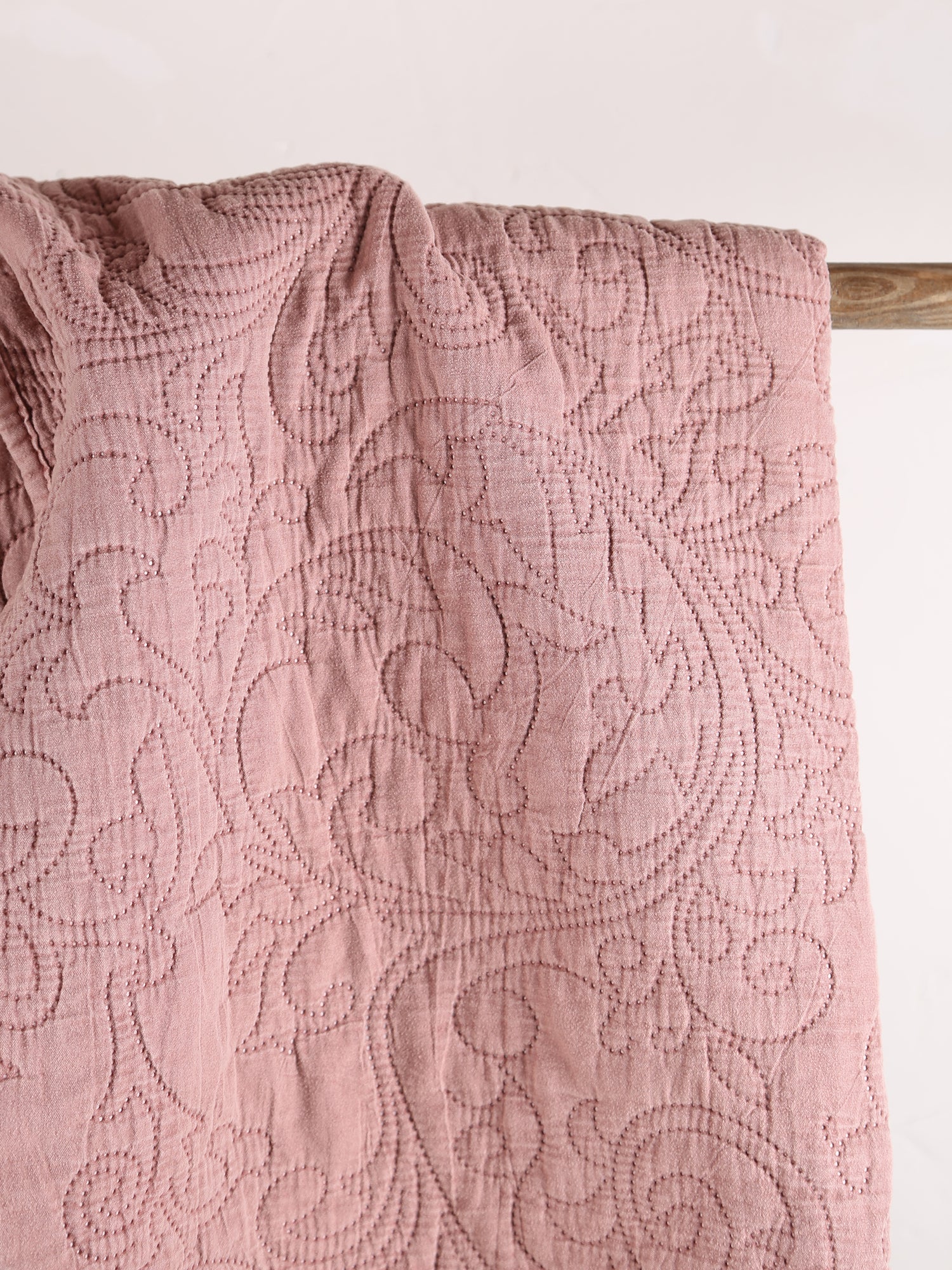 Isabelle Quilted Throw - Dark Rose