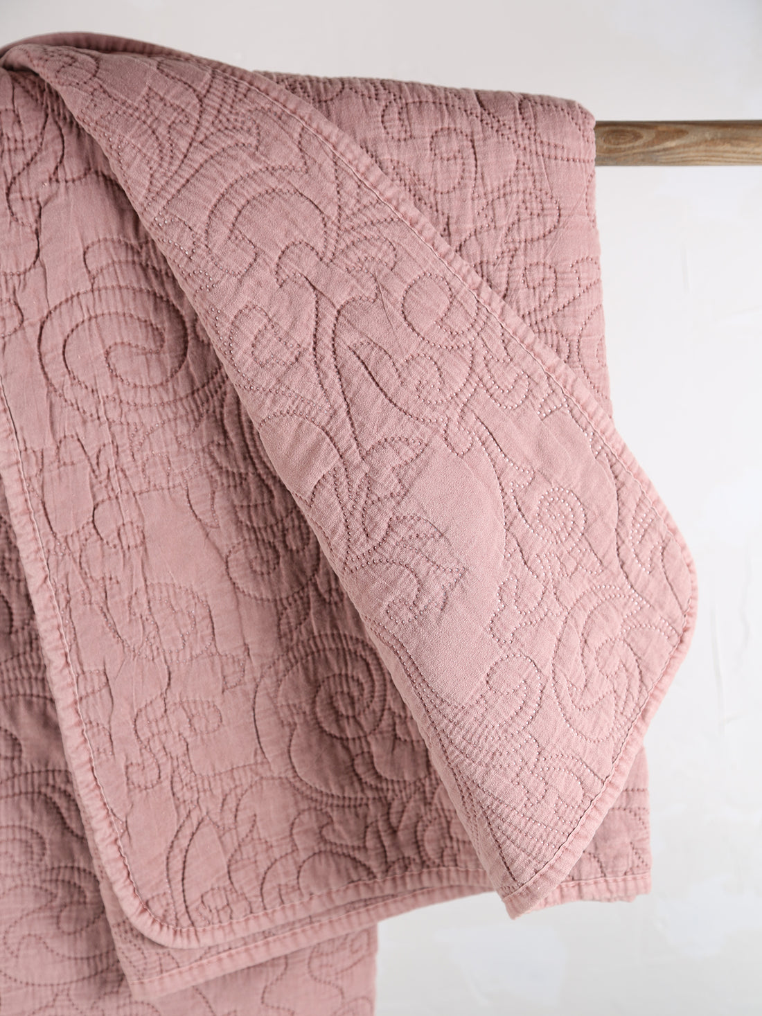 Isabelle Quilted Throw - Dark Rose