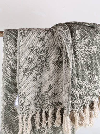 Gabriela Recycled Cotton Throw - Leaf Green AUGUST