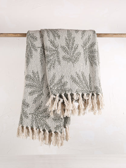 Gabriela Recycled Cotton Throw - Leaf Green AUGUST