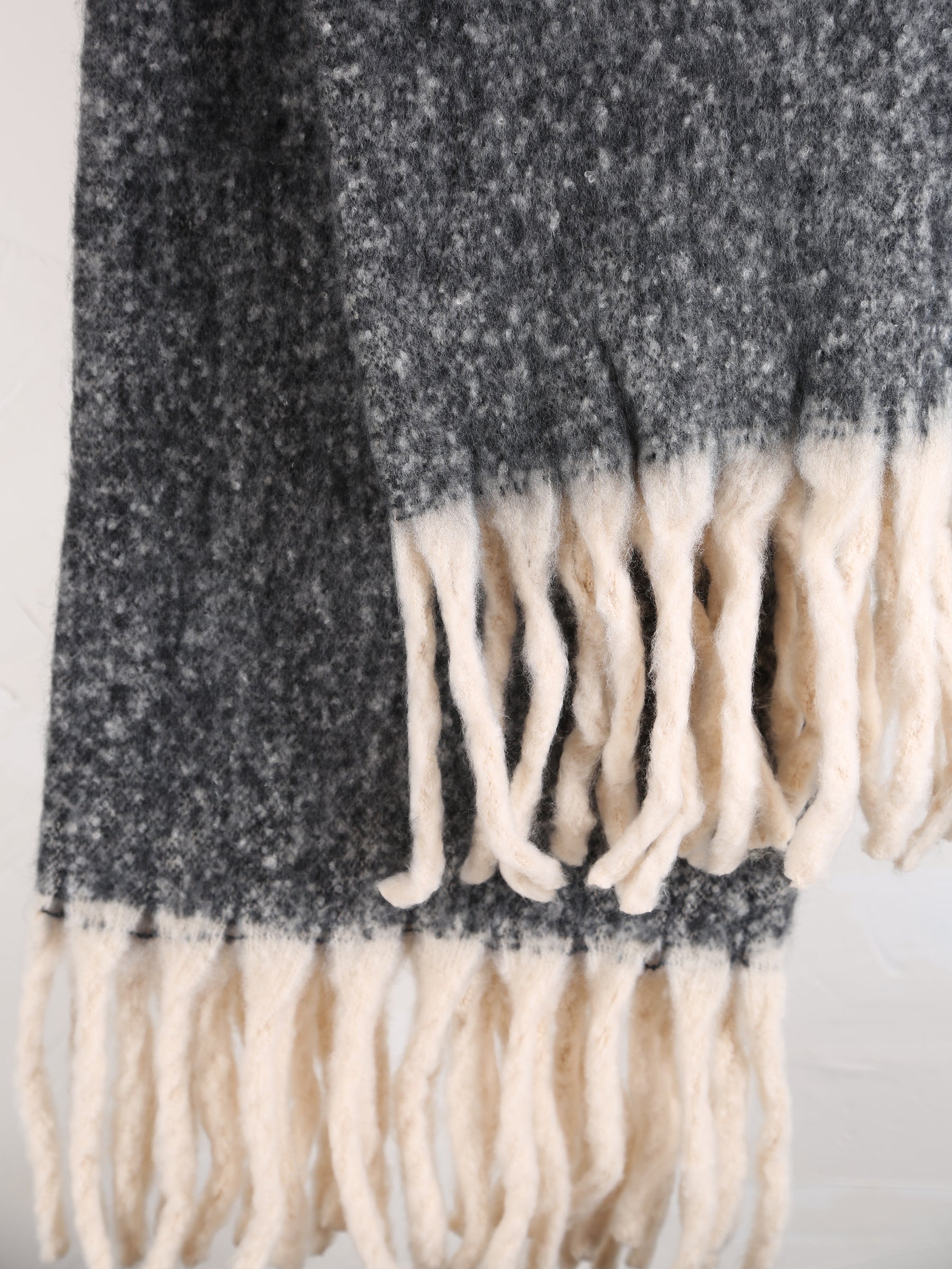 Isabel Recycled Plain Throw - Caviar - 130 X 160