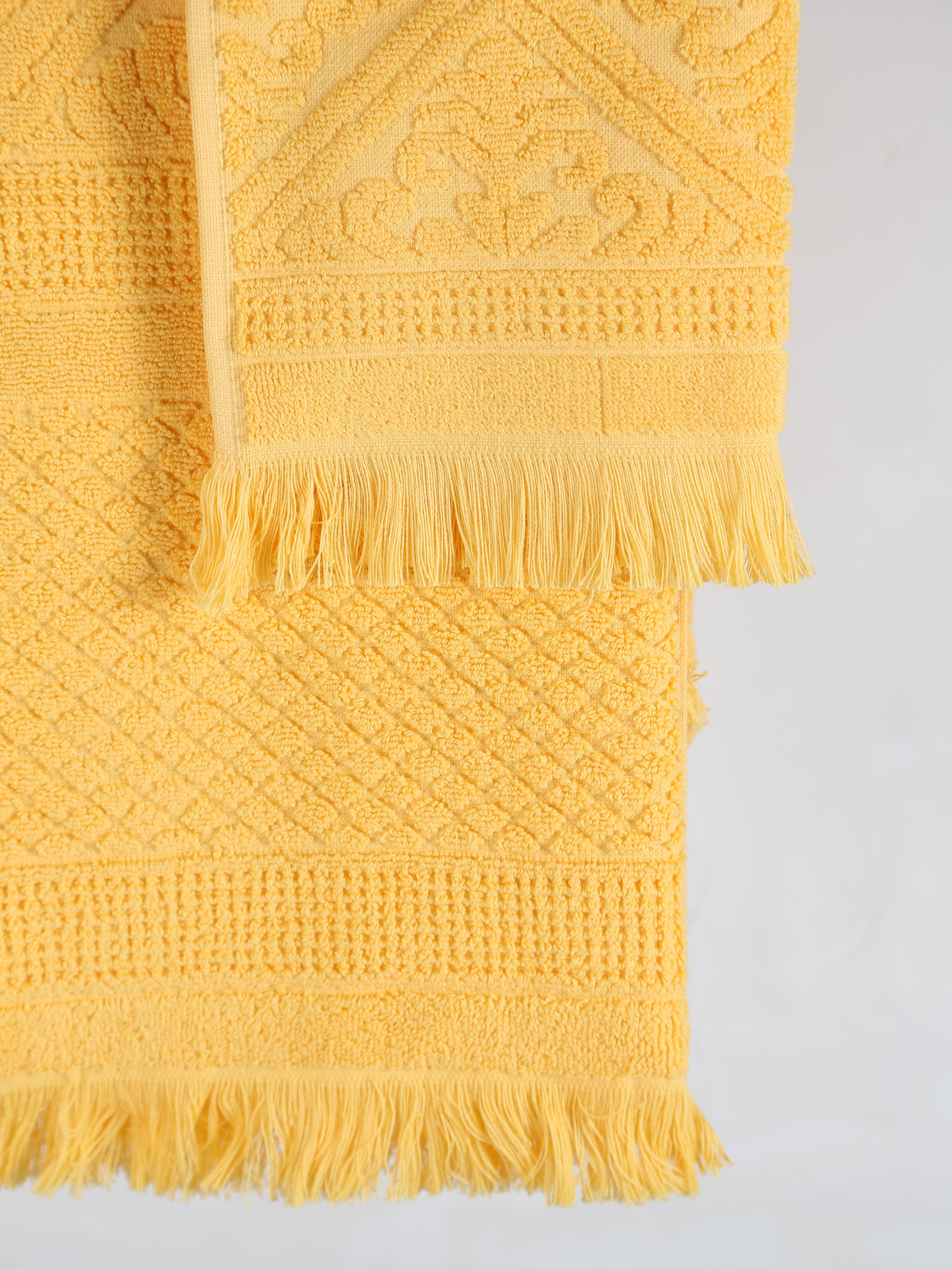 Embossed Jacquard Towel in Mimosa - 4 Sizes Available