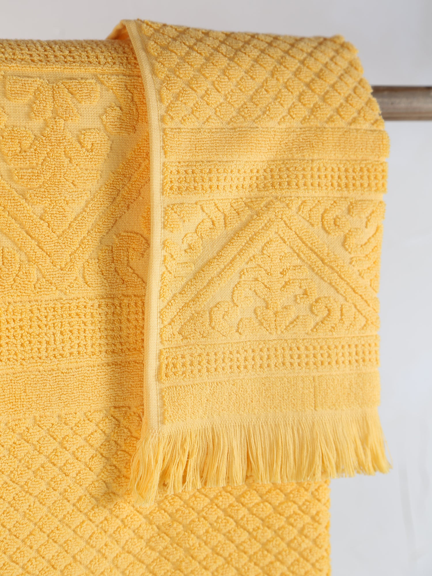 Embossed Jacquard Towel in Mimosa - 4 Sizes Available