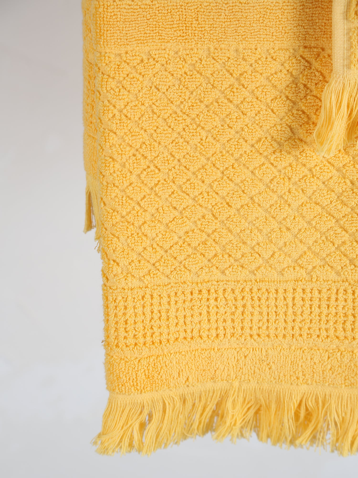 Embossed Jacquard Towel in Mimosa - 4 Sizes Available