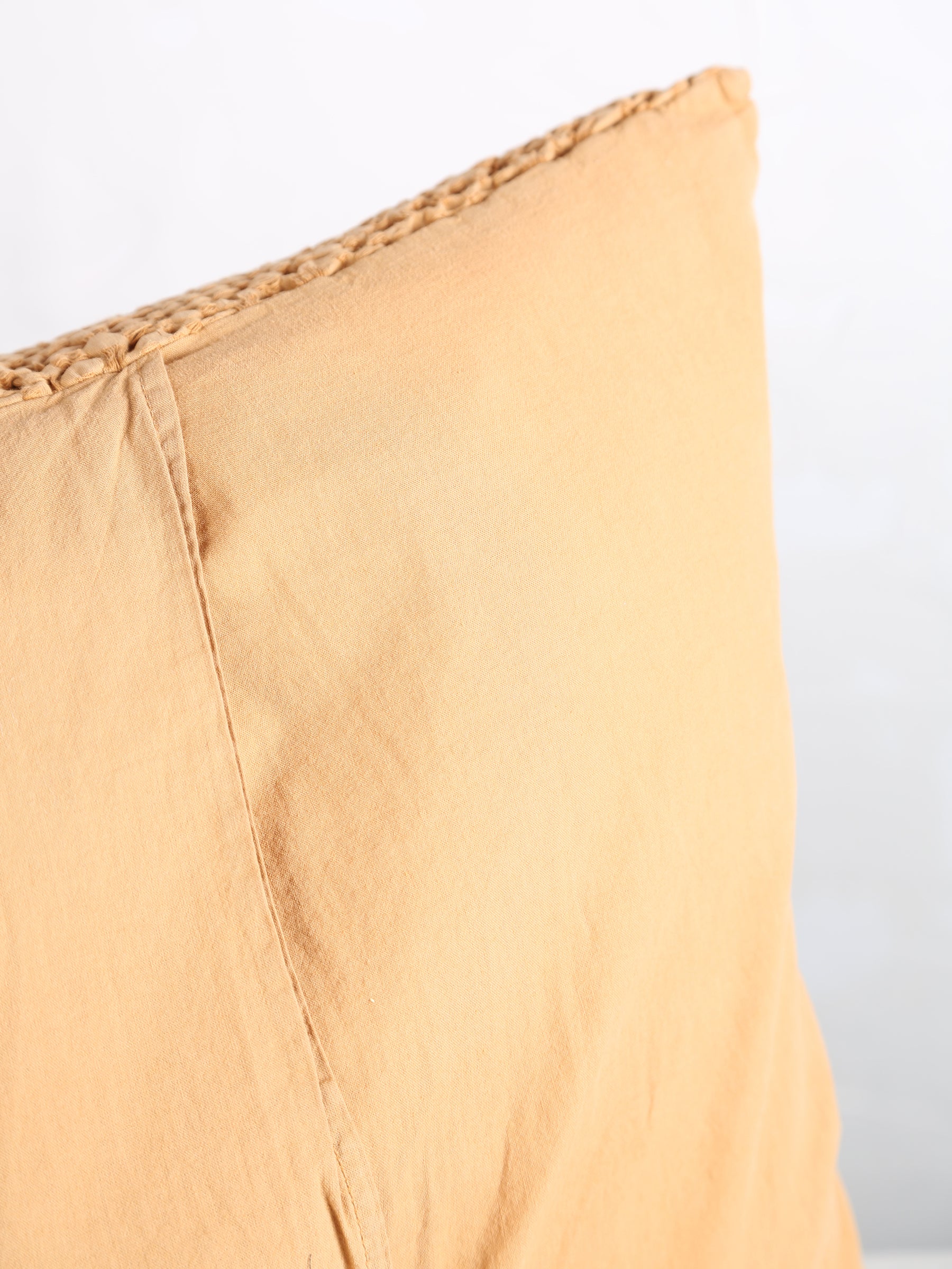 Tana Stonewashed Bed Cushion - Epice