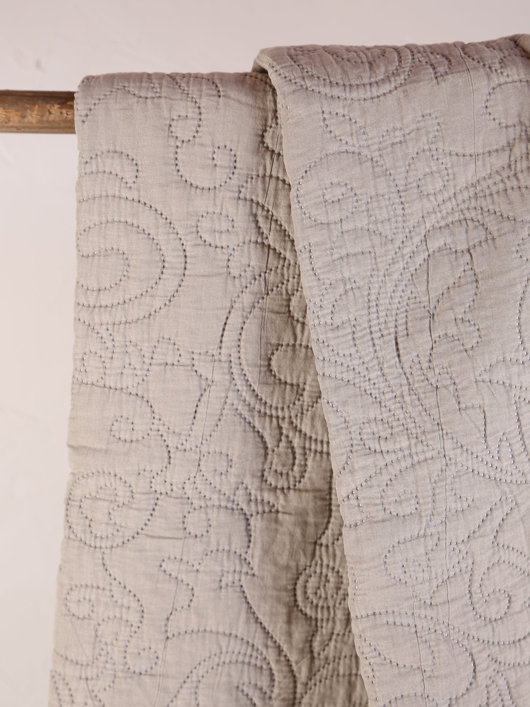 Isabelle Throw - Eucalyptus Grey