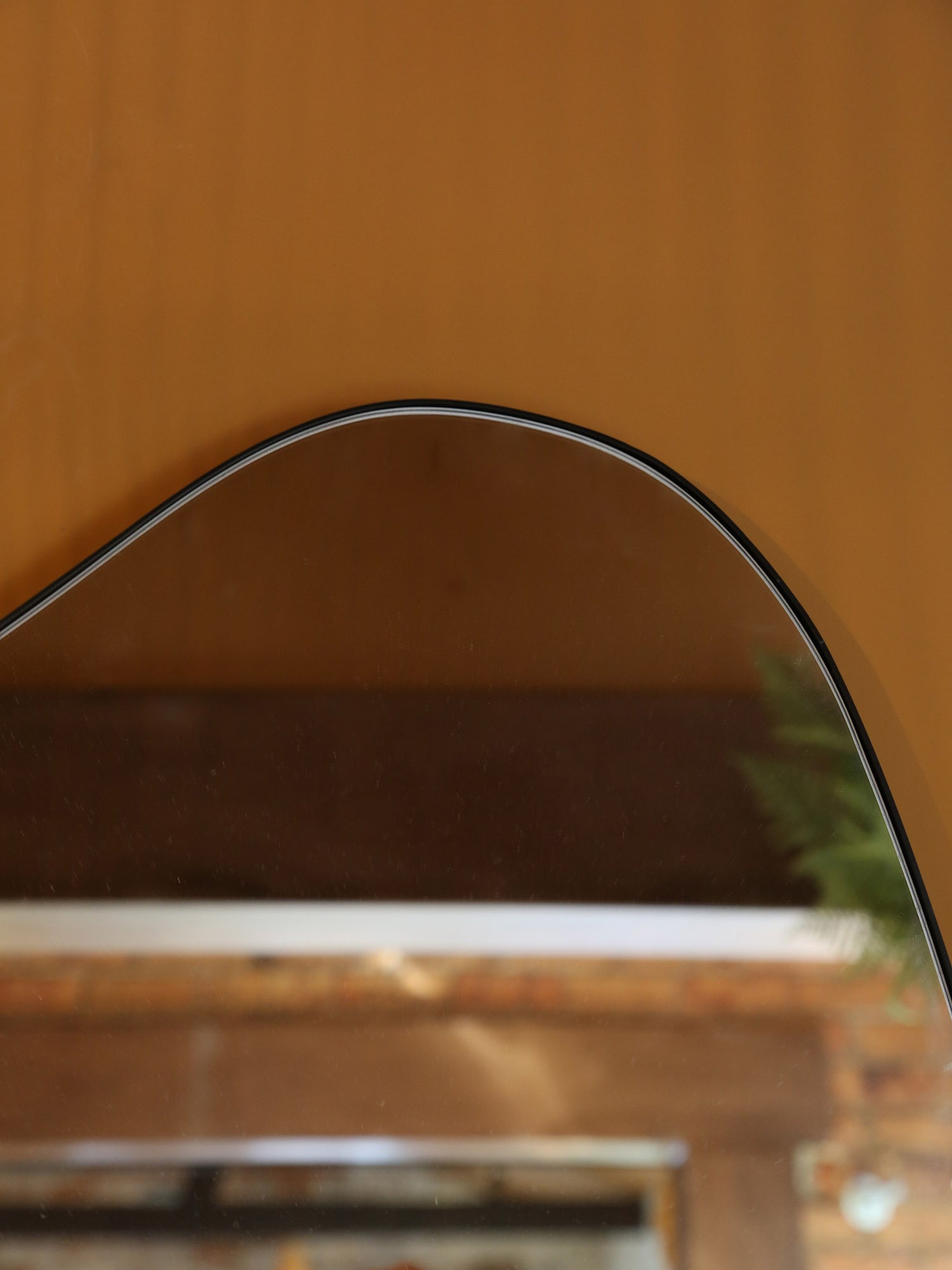 Helia mirror - H80xW58 cm - Black