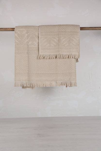 Embossed Jacquard Towel - Lin - 4 Sizes Available