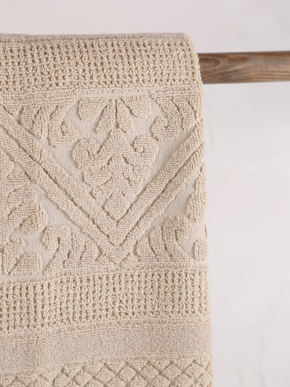 Embossed Jacquard Towel - Lin - 4 Sizes Available