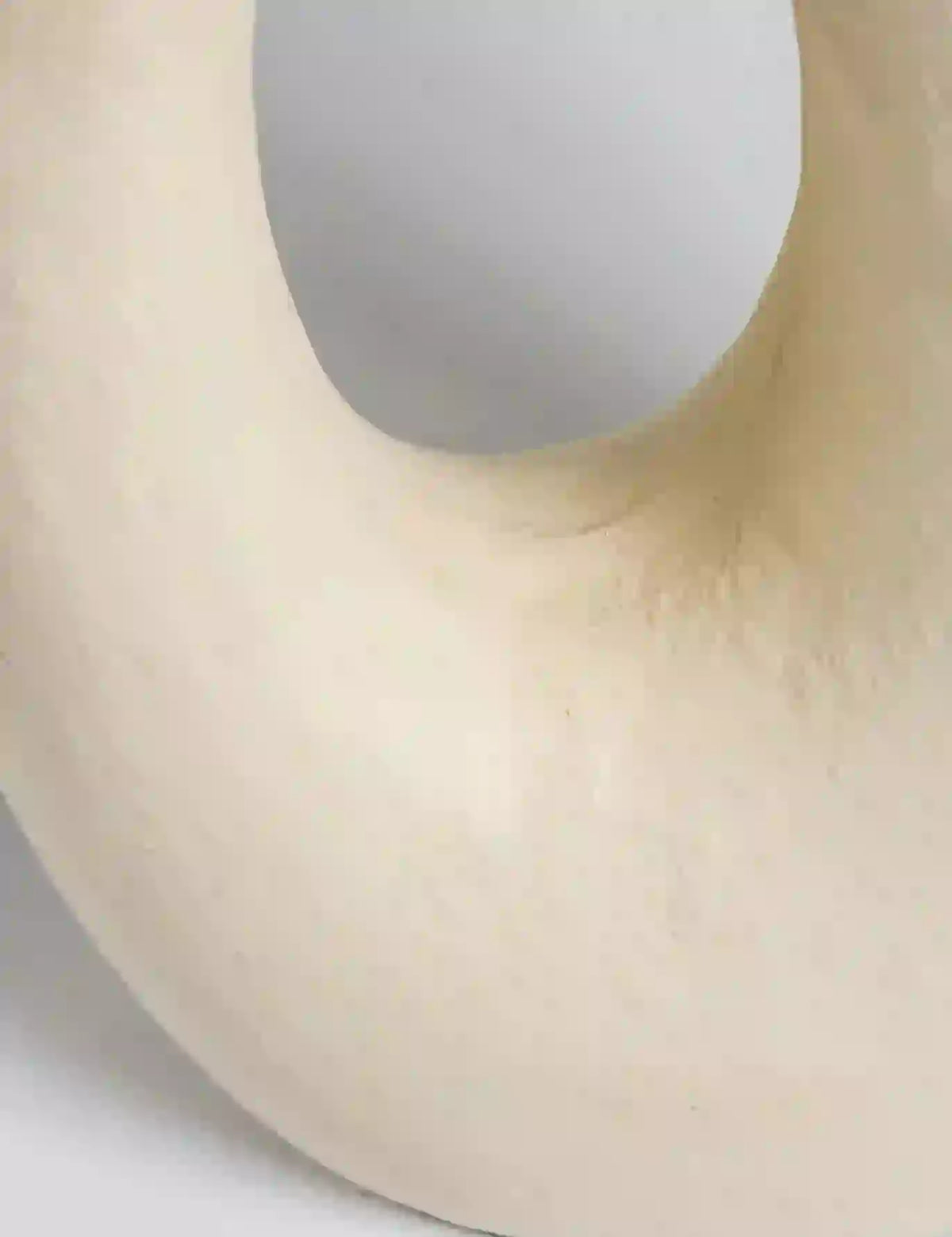 Rui Textured Table Lamp