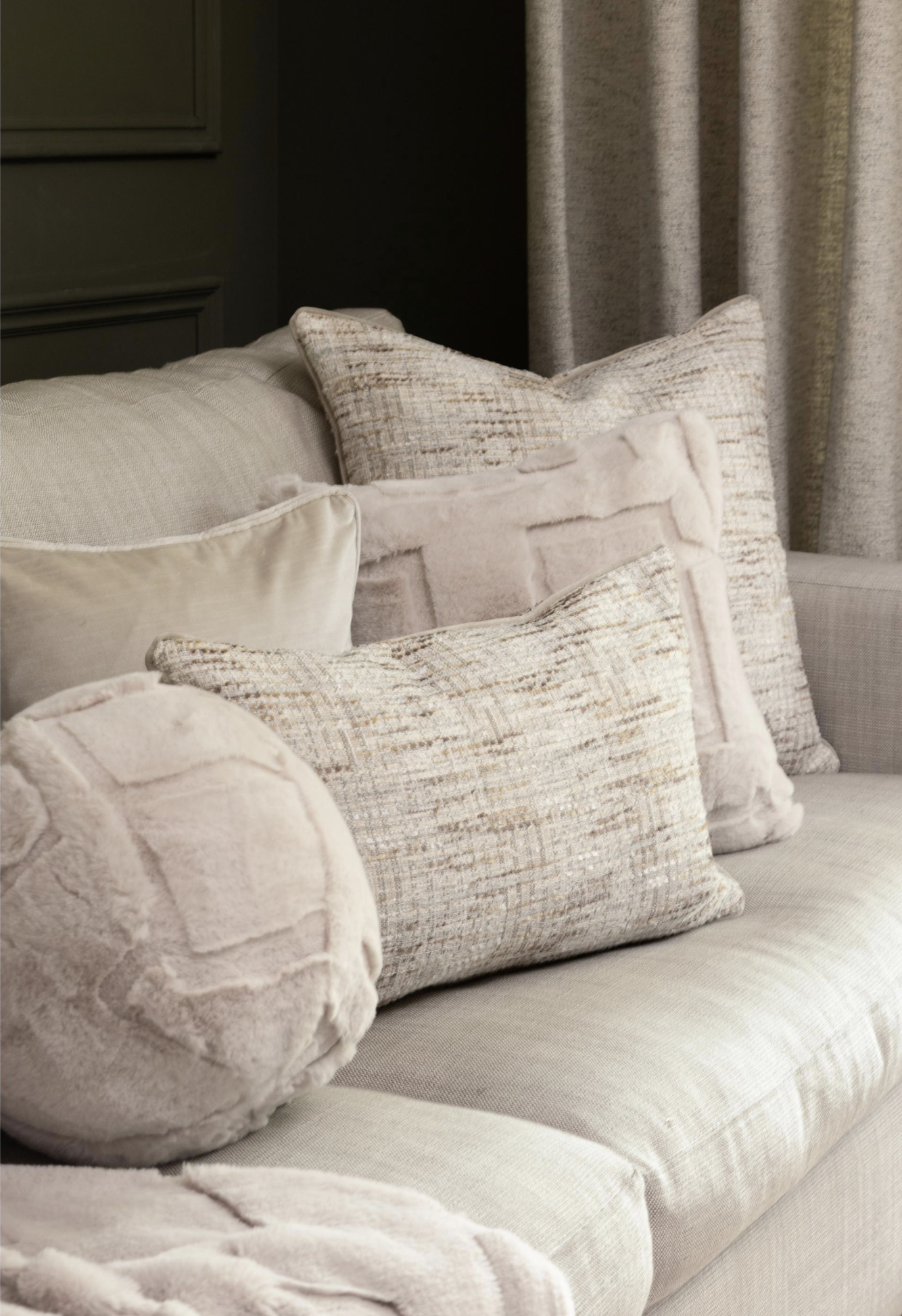 Tovi Geometric Textured Cushion Ball