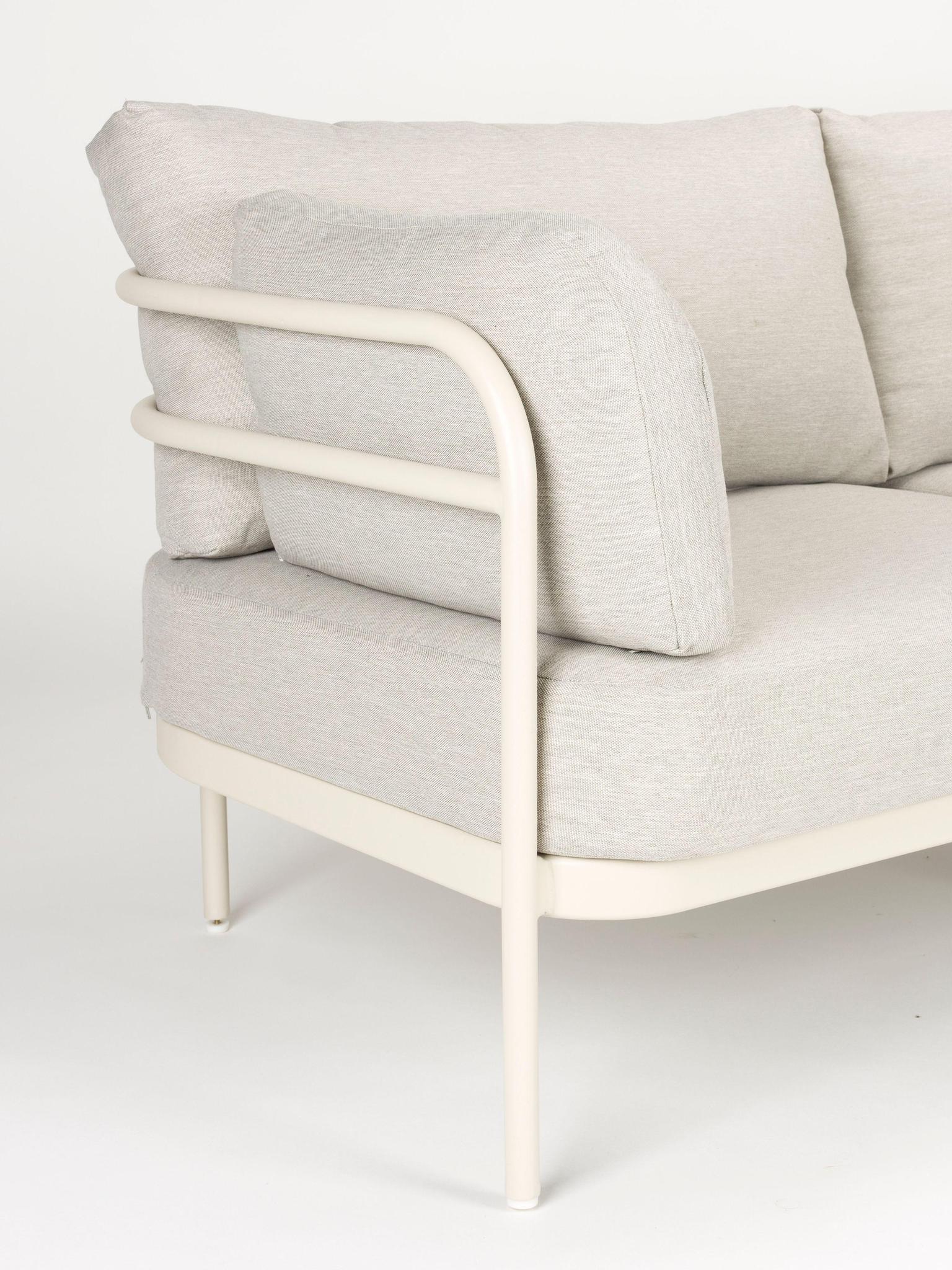 Vista Outdoor Sofa Set