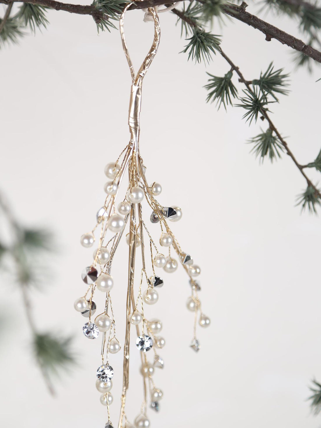 Crysilia Faux mistletoe