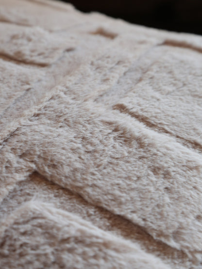 Tovi Geometric Textured Bean Cube - Natural