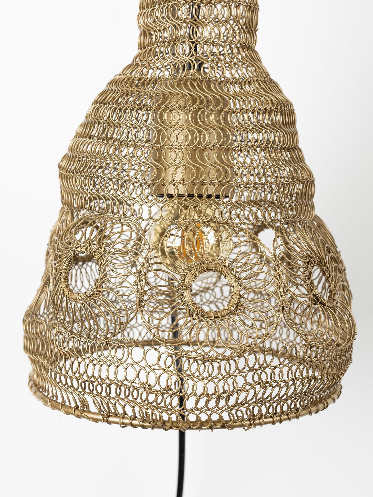 Alen Wall Lamp