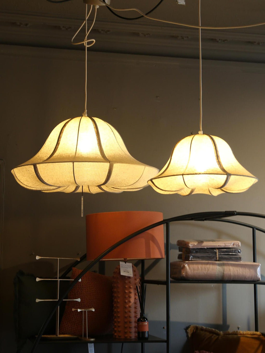 Iravelle Hanging Lamp