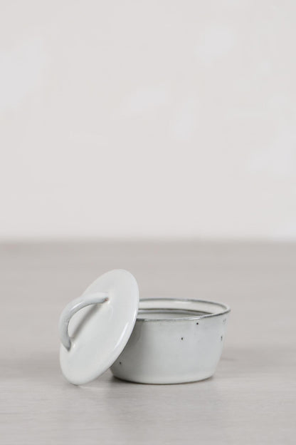 Nordic Sand Nibble With Lid