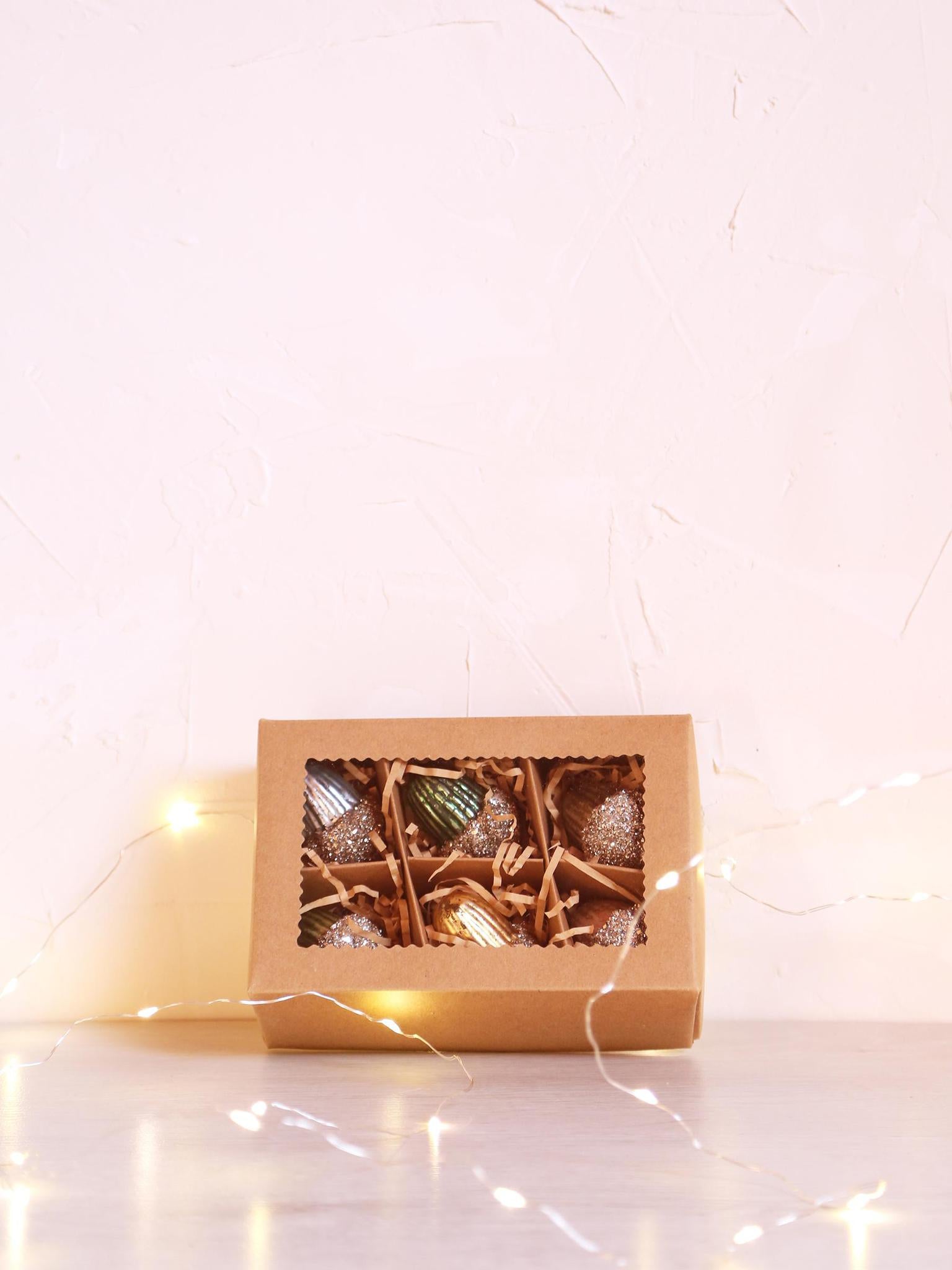Set Of 6 Pinecone Baubles