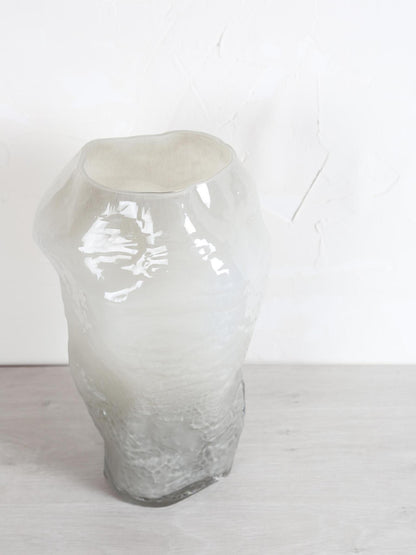 Riley White Glass Vase Round