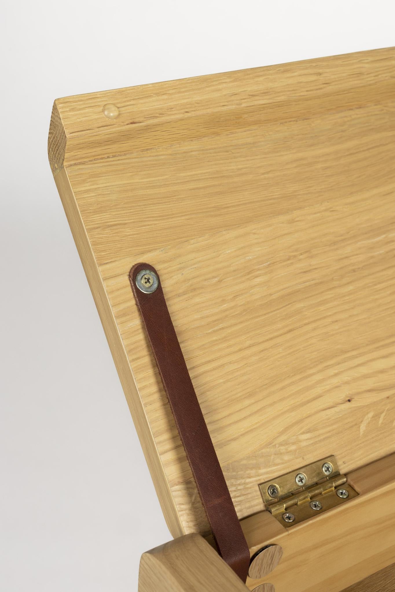 Kaat Desk Table - 2 Colours Available