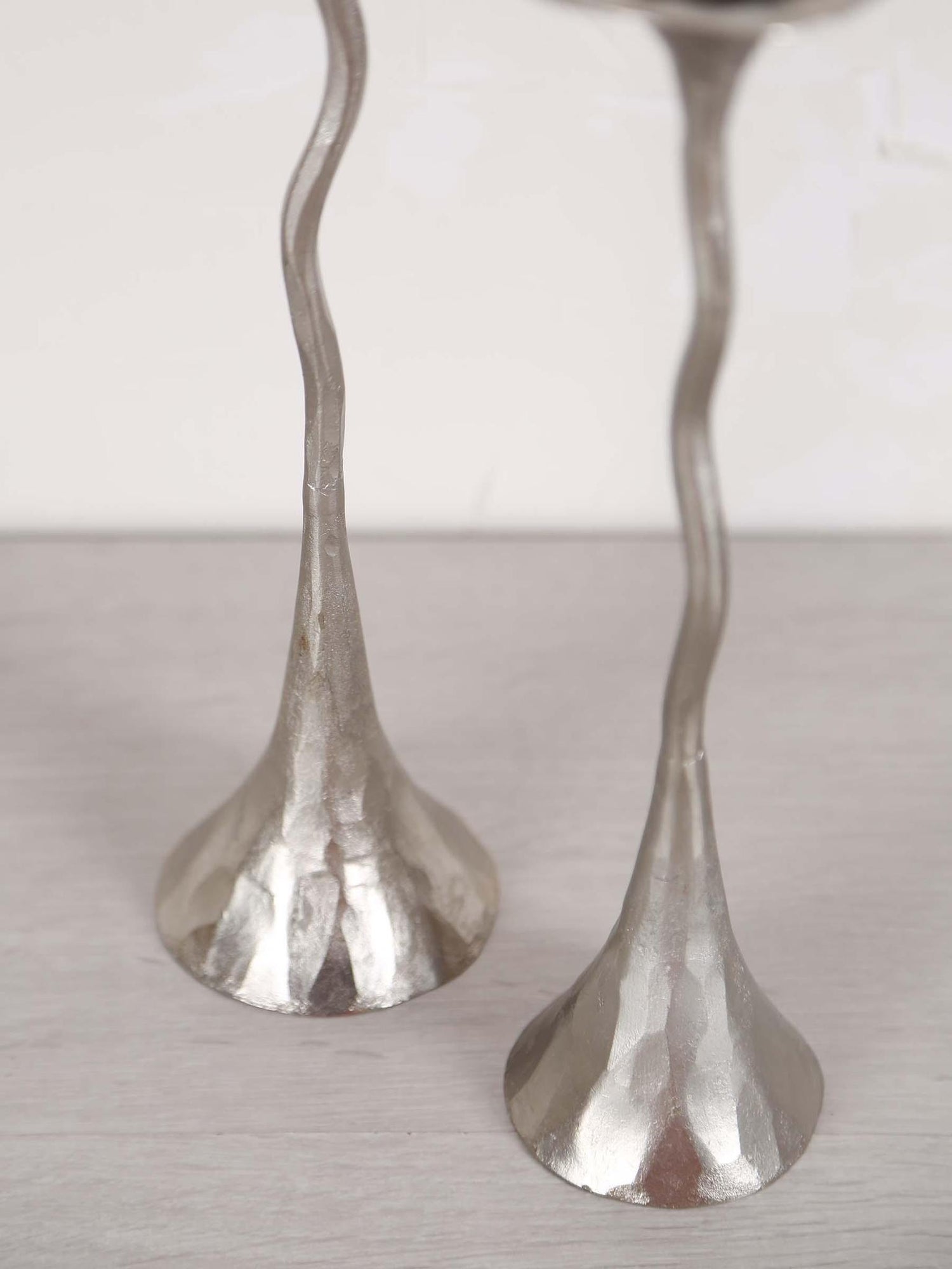 Cala  Twisted candlestick - Tall - Black