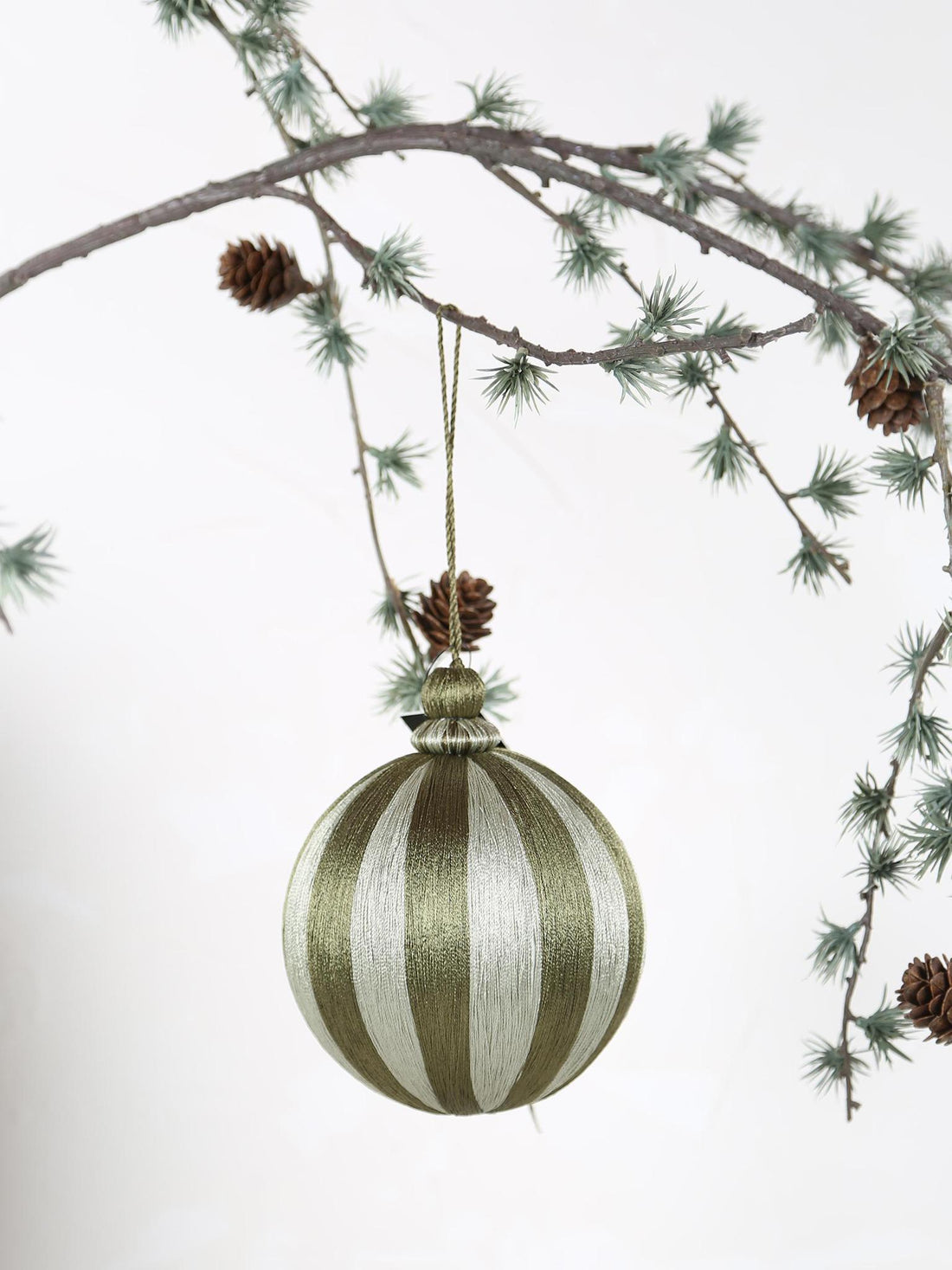 Rosah Decorative Woven Bauble - 2 Sizes Available