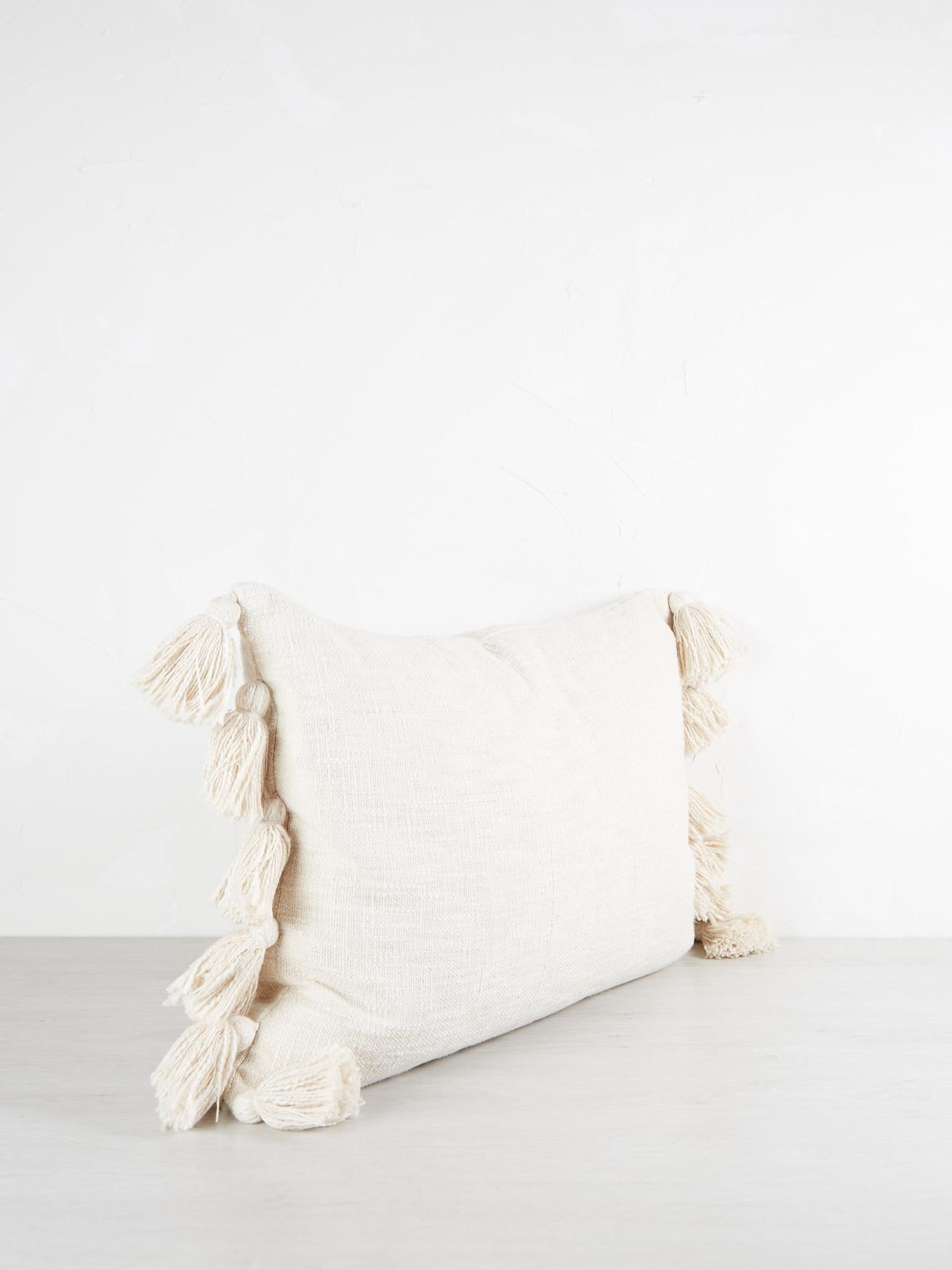 Cushion With Tassels - Off White