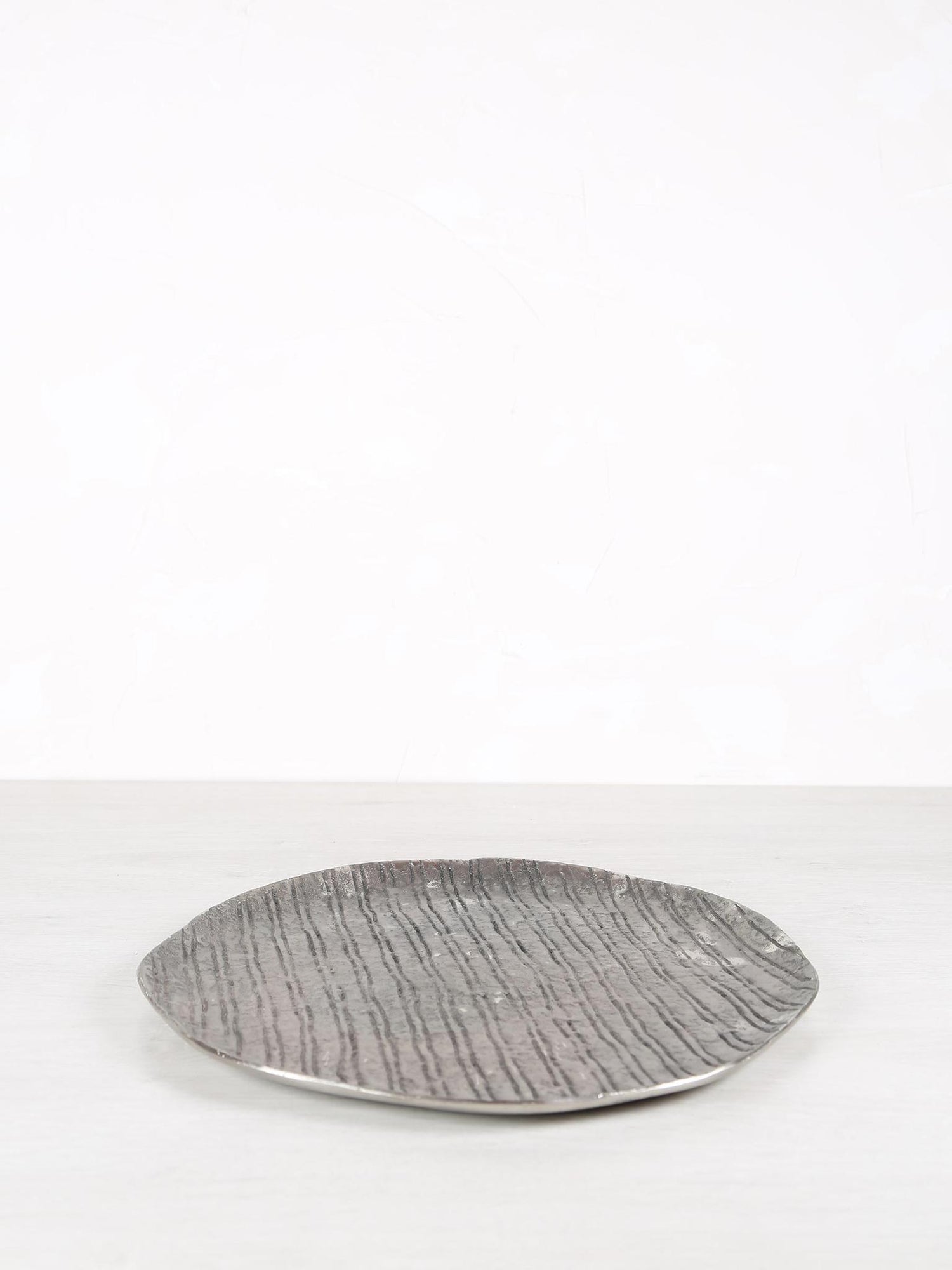 Grail Silver Striped Round Plate - 2 Sizes Available