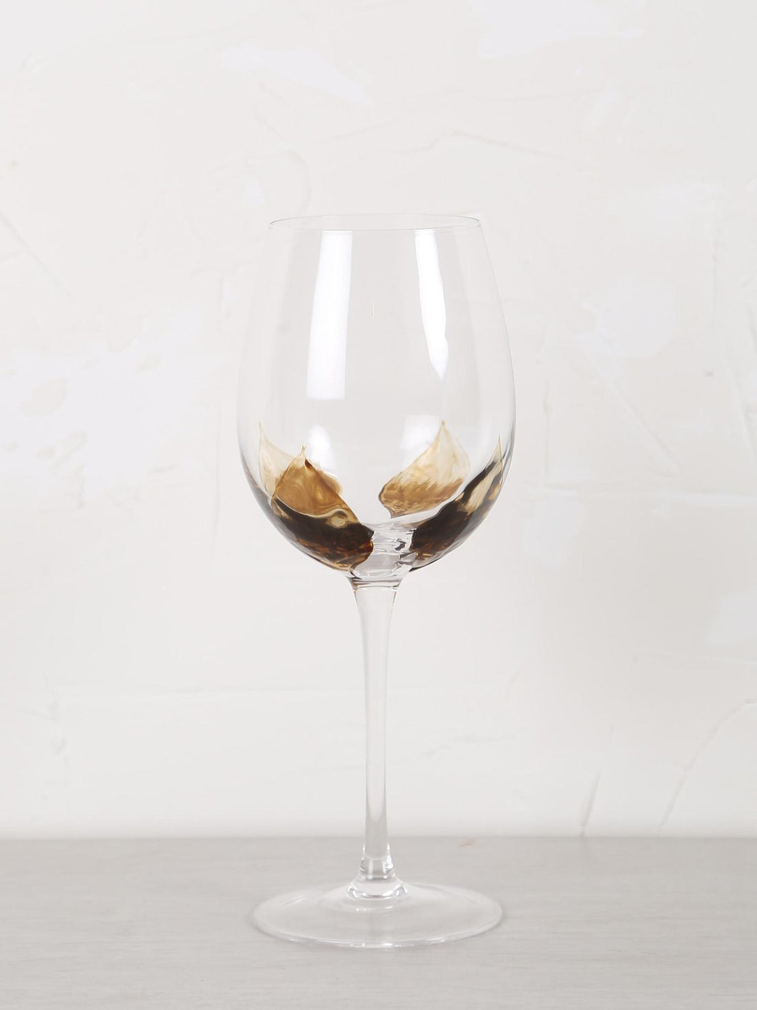 Lilia Petal Red Wine Glass