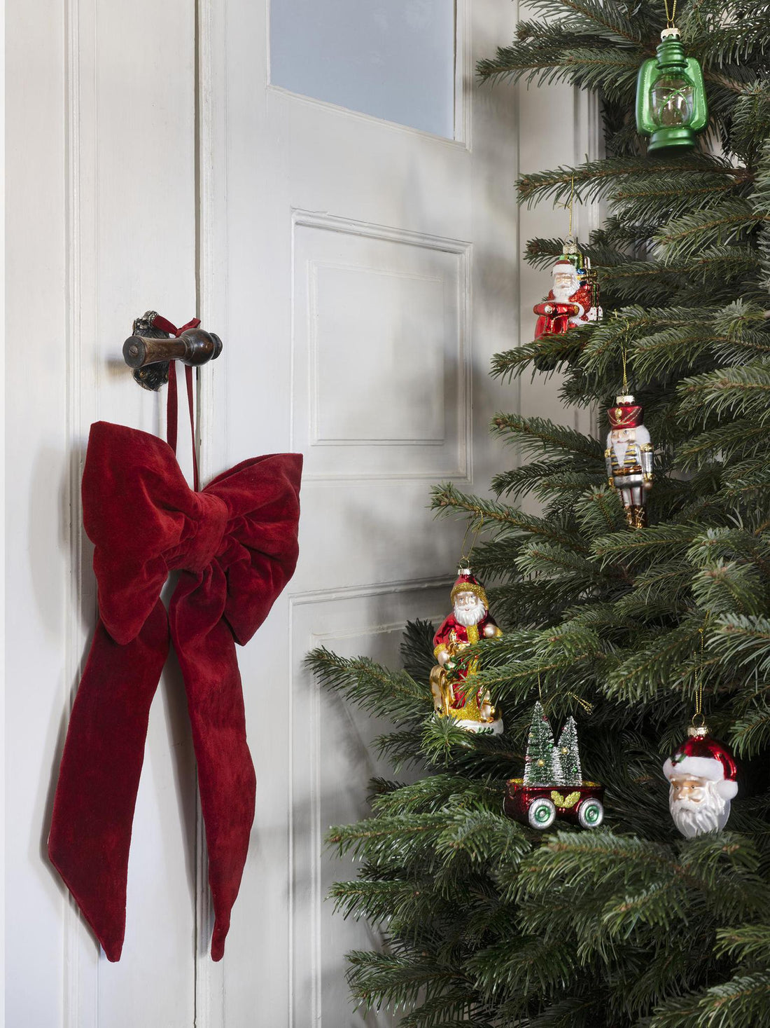Red Velvet Hanging Bow