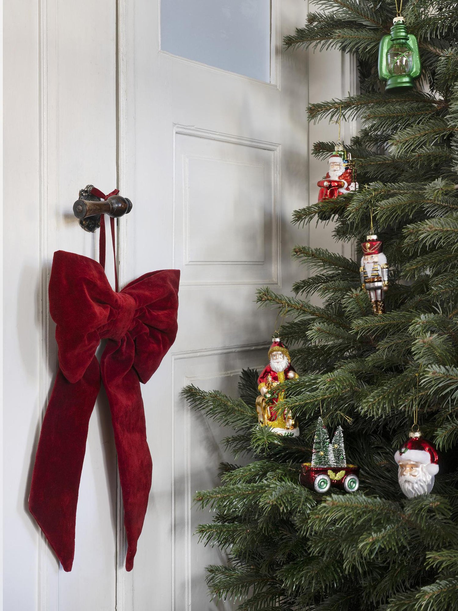 Red Velvet Hanging Bow