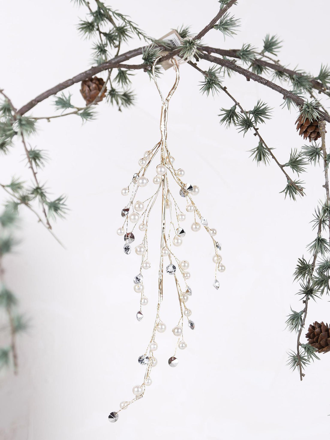 Crysilia Faux mistletoe